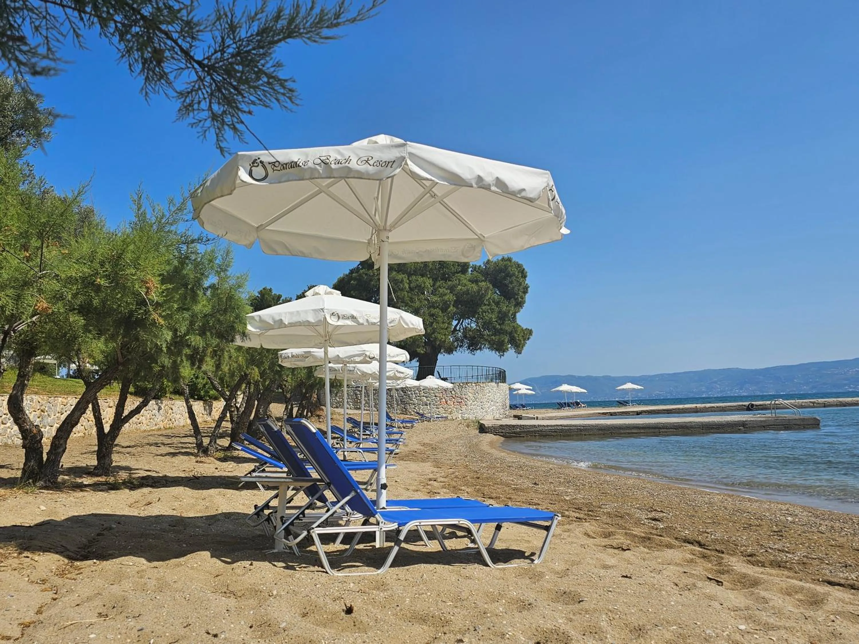 Beach in O Paradise beach Resort and Spa