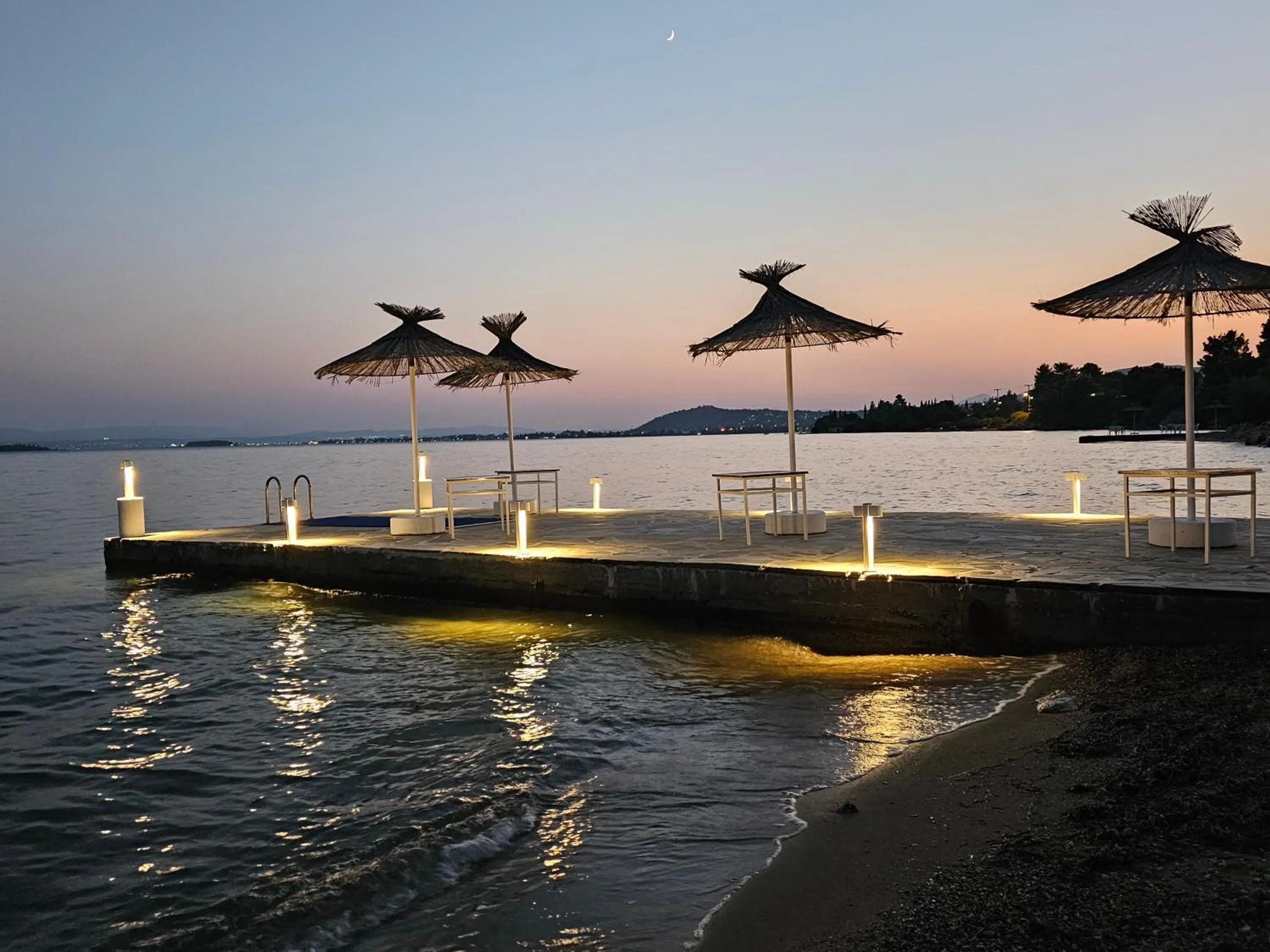 Beach in O Paradise beach Resort and Spa