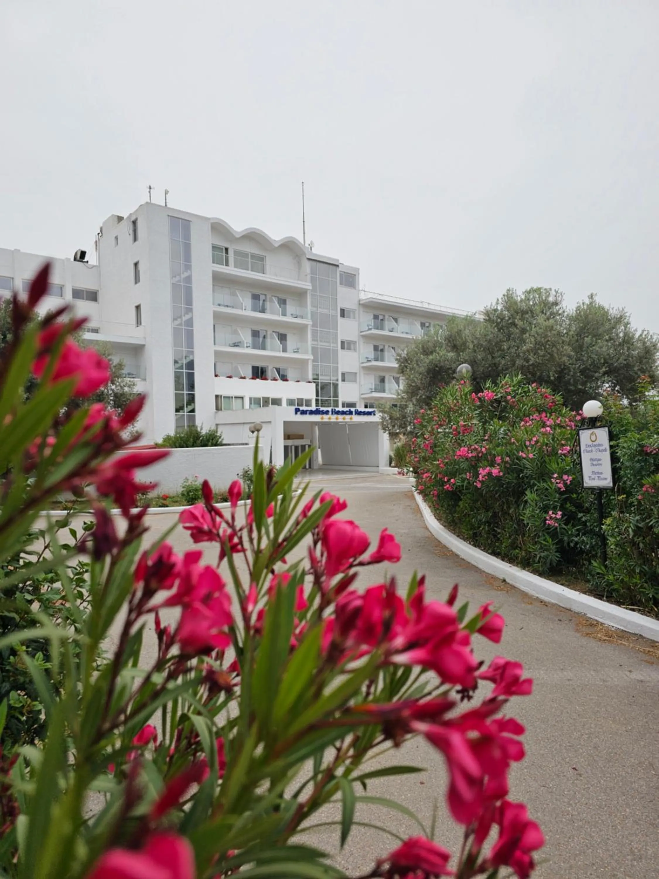 Property building in O Paradise beach Resort and Spa