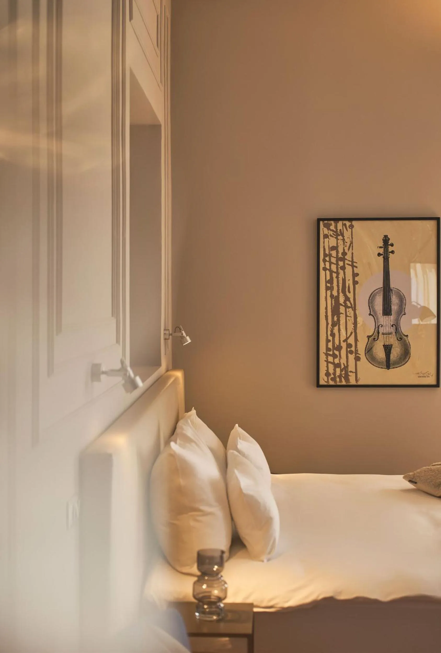 Decorative detail, Bed in URBANAUTS BELETAGES Sonata