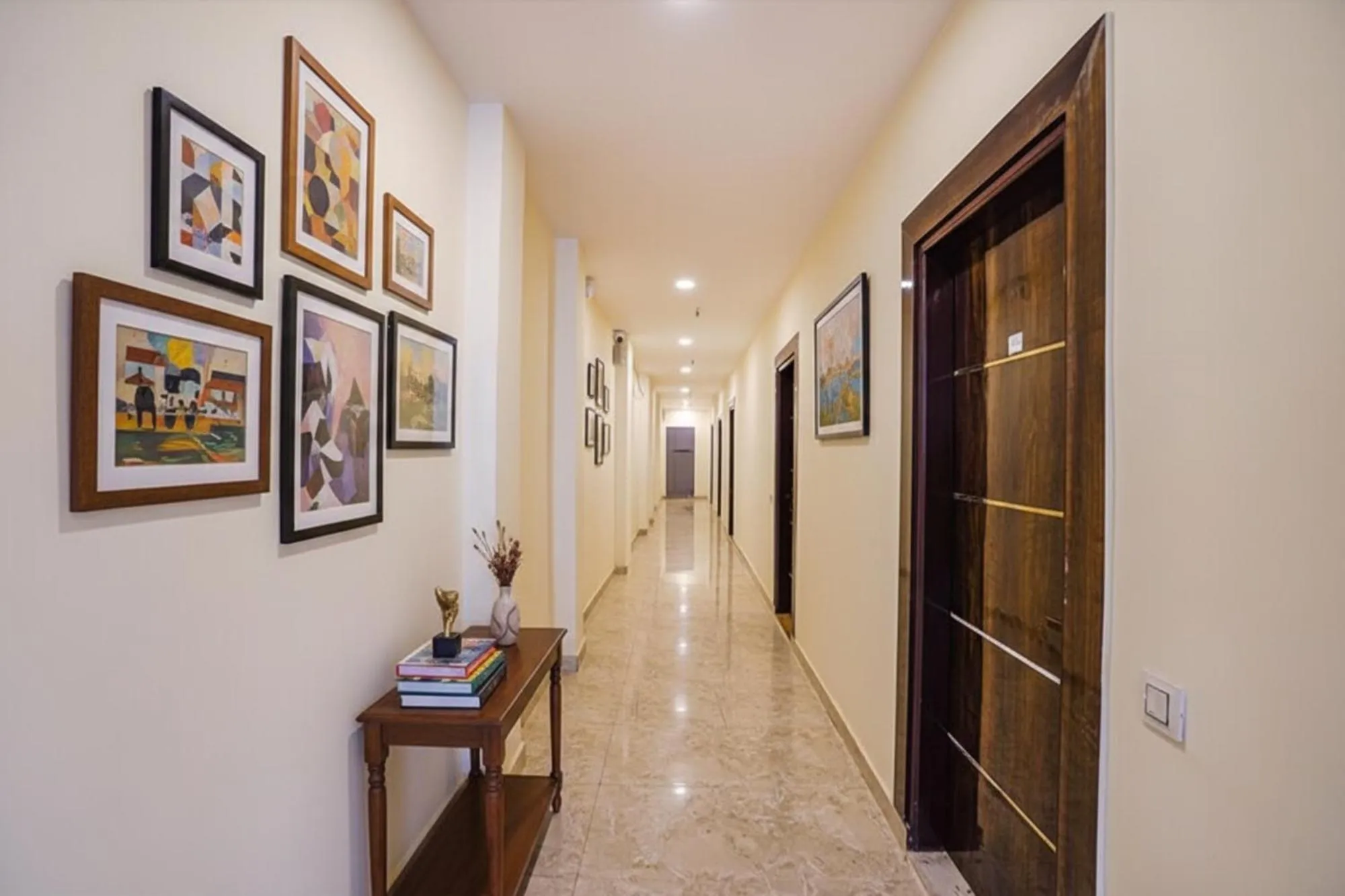 Lobby or reception in Via Red Diamond