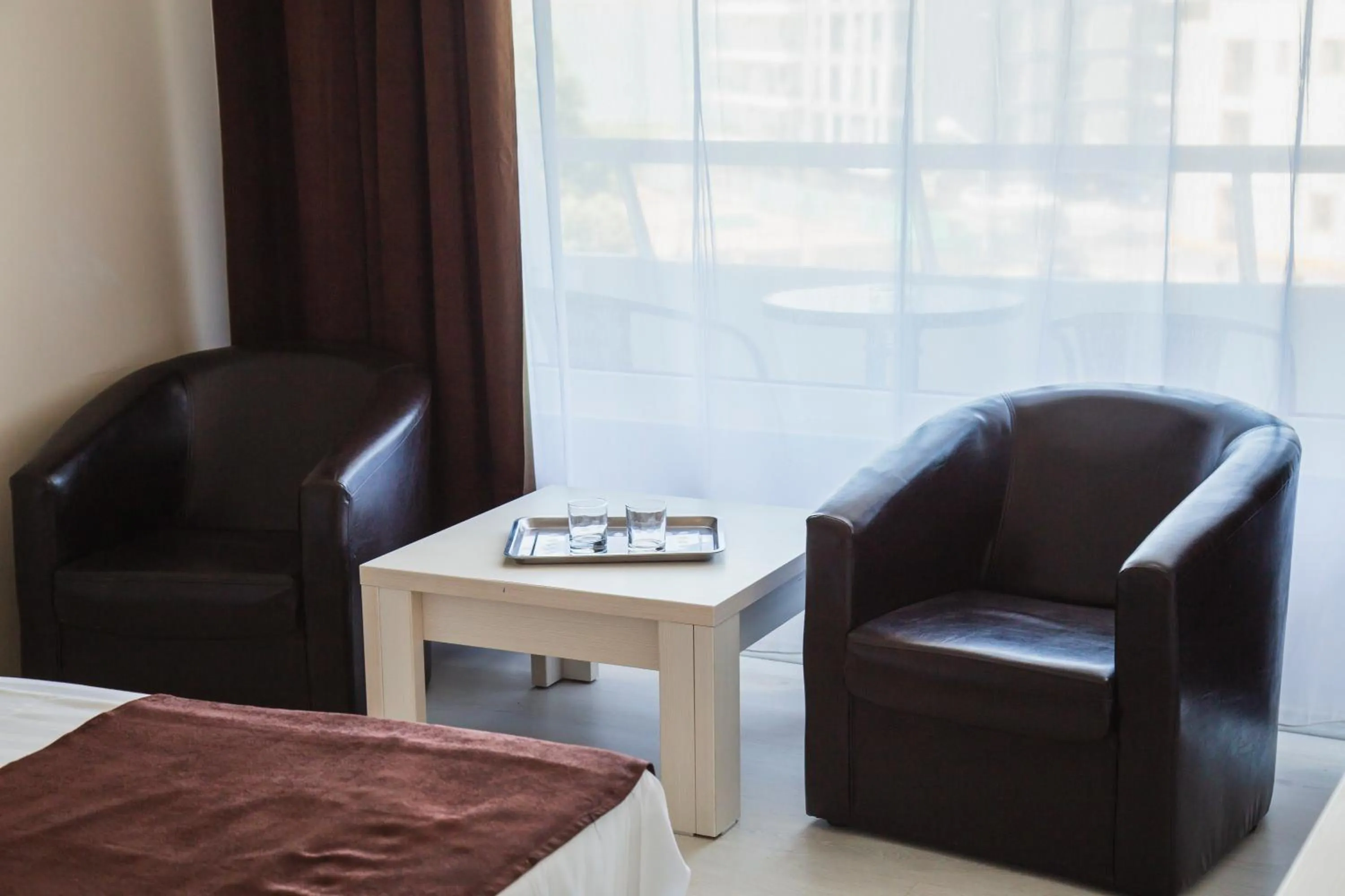 Seating area in Hotel Ambasador Mamaia