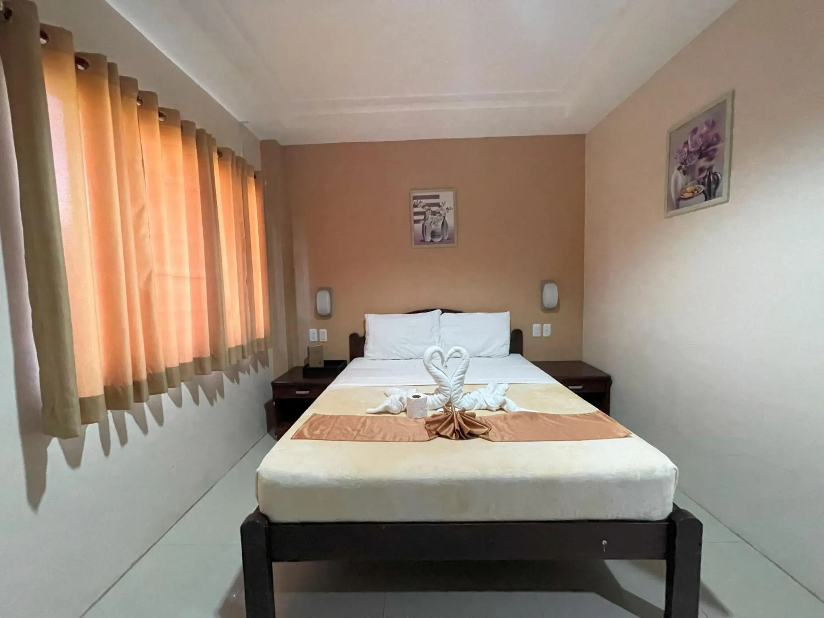 Bed in Argao Seabreeze Hotel powered by Cocotel Bed in Argao Seabreeze Hotel powered by Cocotel
