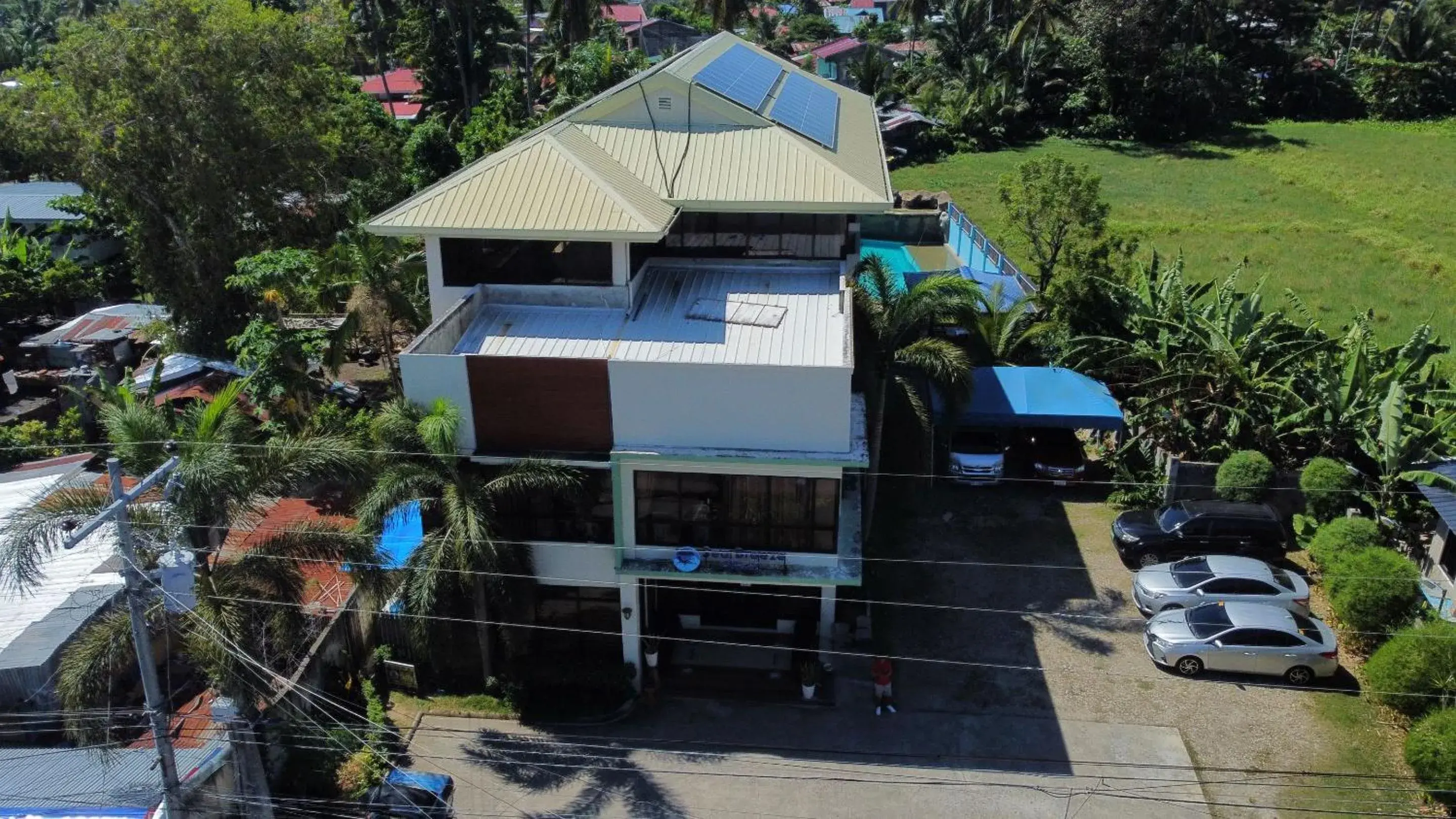 Property building in Argao Seabreeze Hotel powered by Cocotel Property building in Argao Seabreeze Hotel powered by Cocotel