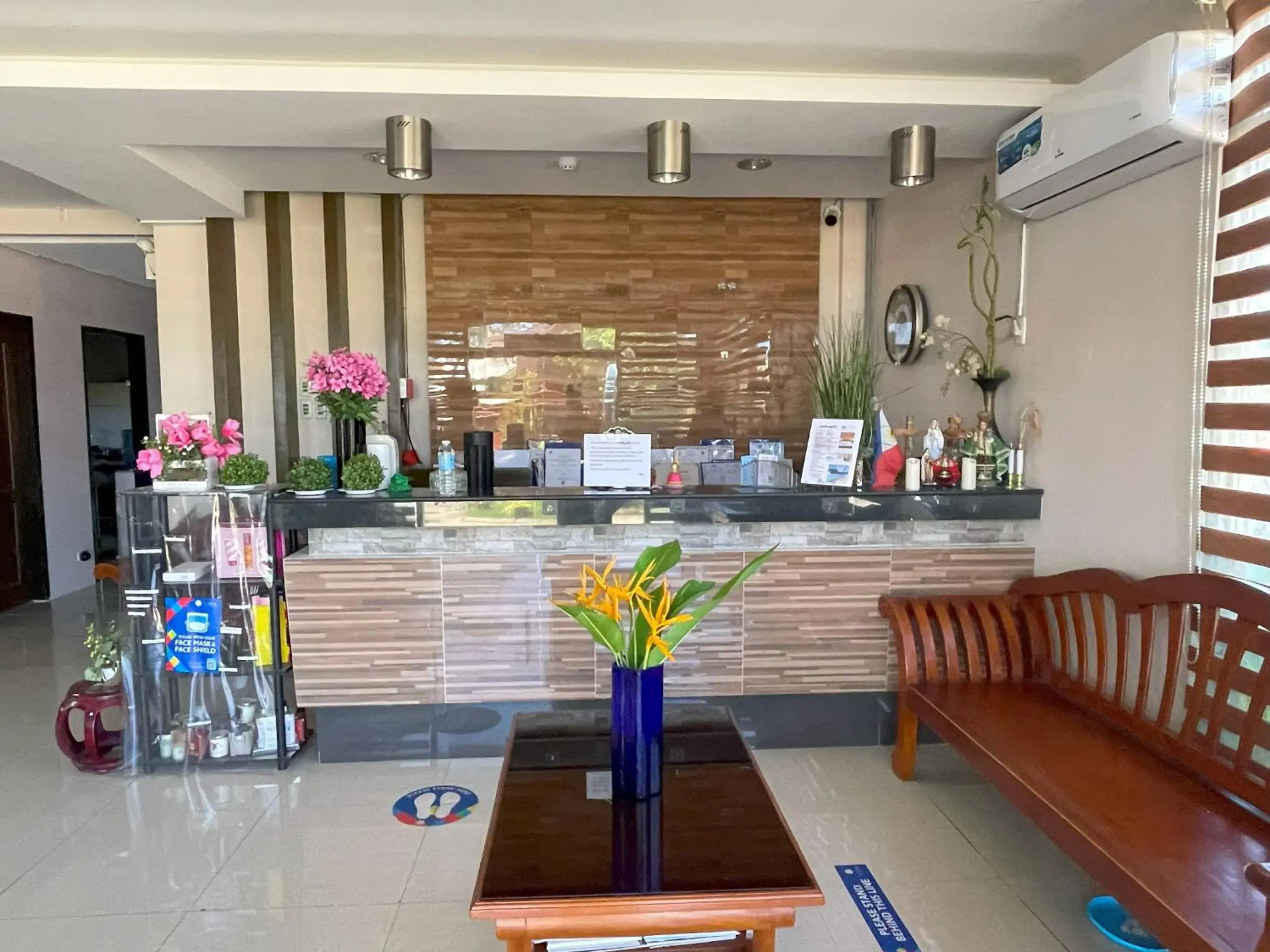 Lobby or reception in Argao Seabreeze Hotel powered by Cocotel Lobby or reception in Argao Seabreeze Hotel powered by Cocotel