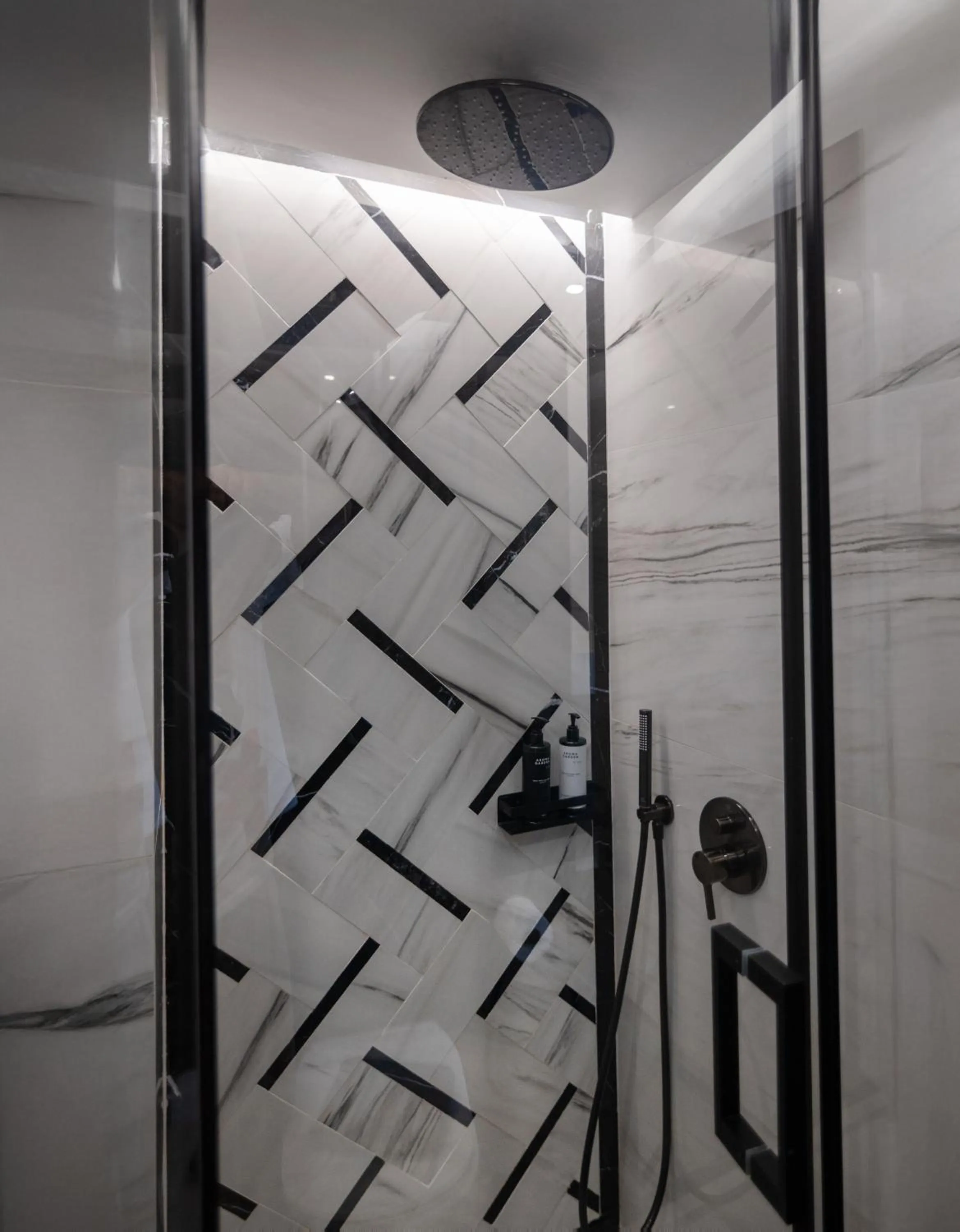 Bathroom in Esse Athens