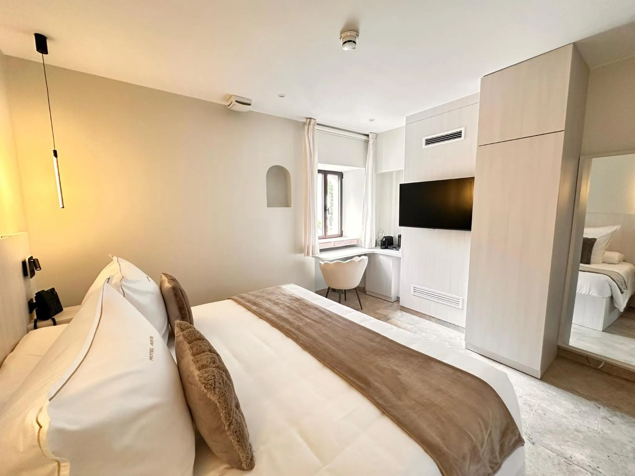 Photo of the whole room, Bed in Boutique Hotel Comtal Empuries