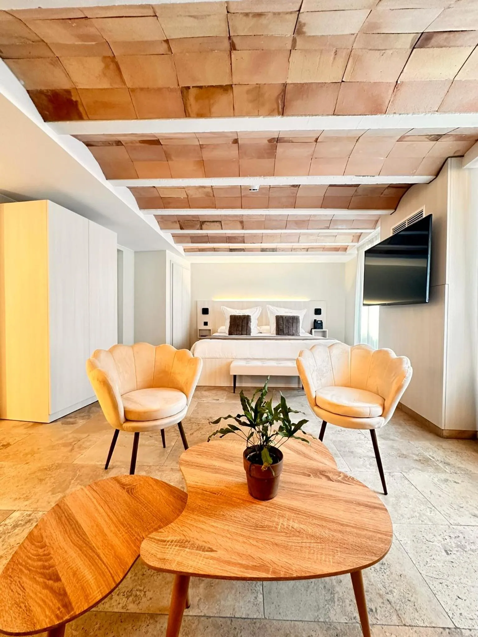 Photo of the whole room in Boutique Hotel Comtal Empuries