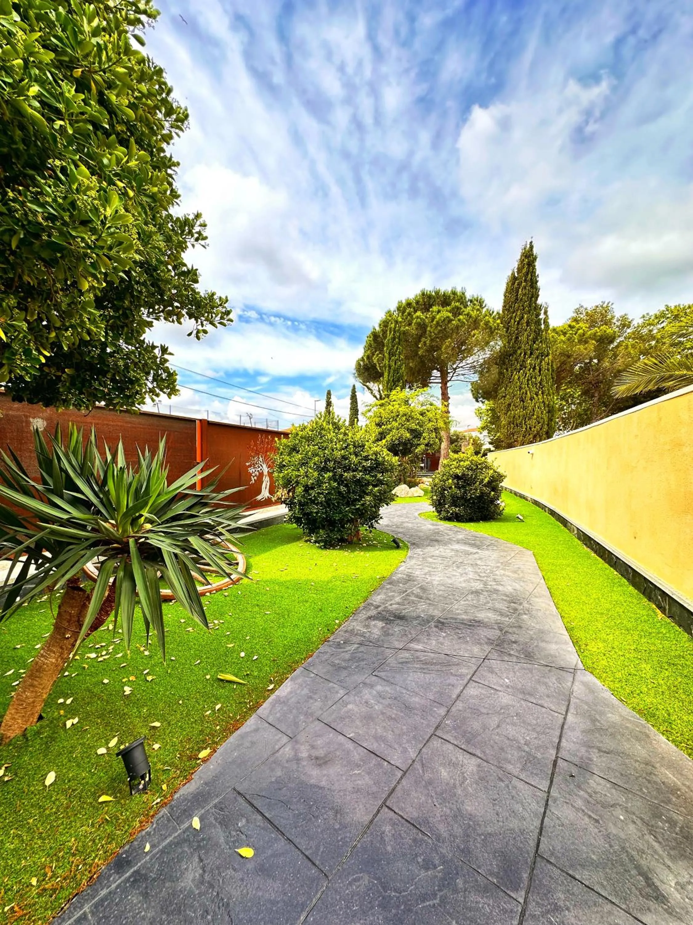 acessibility in Boutique Hotel Comtal Empuries