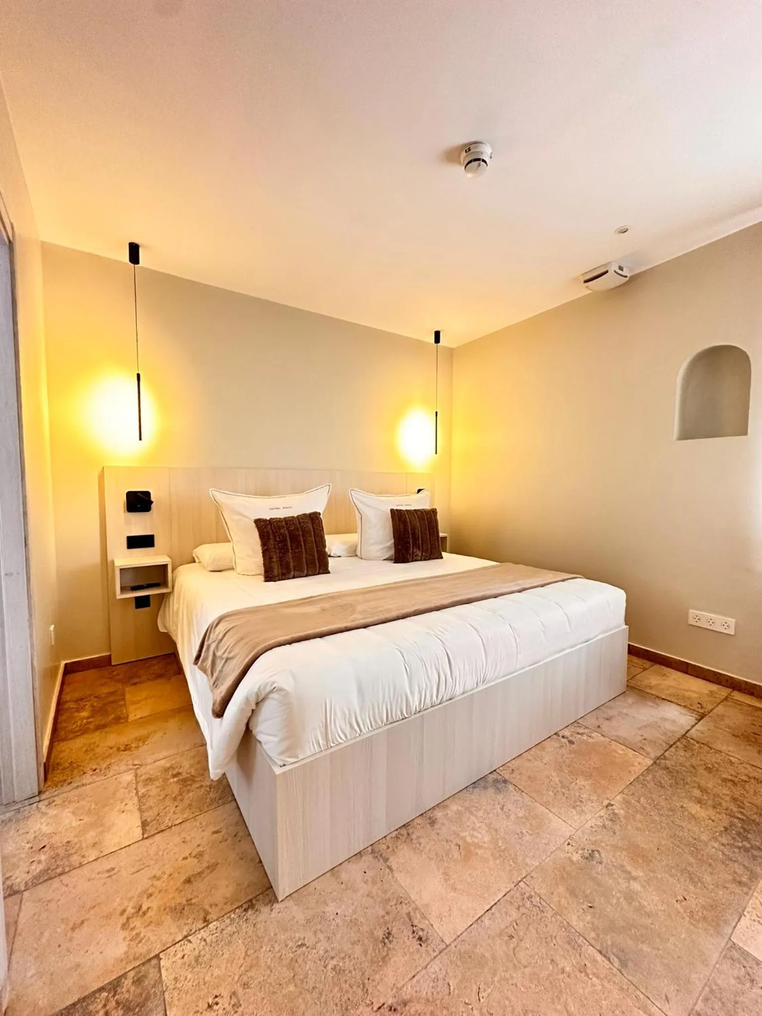 Bedroom, Bed in Boutique Hotel Comtal Empuries