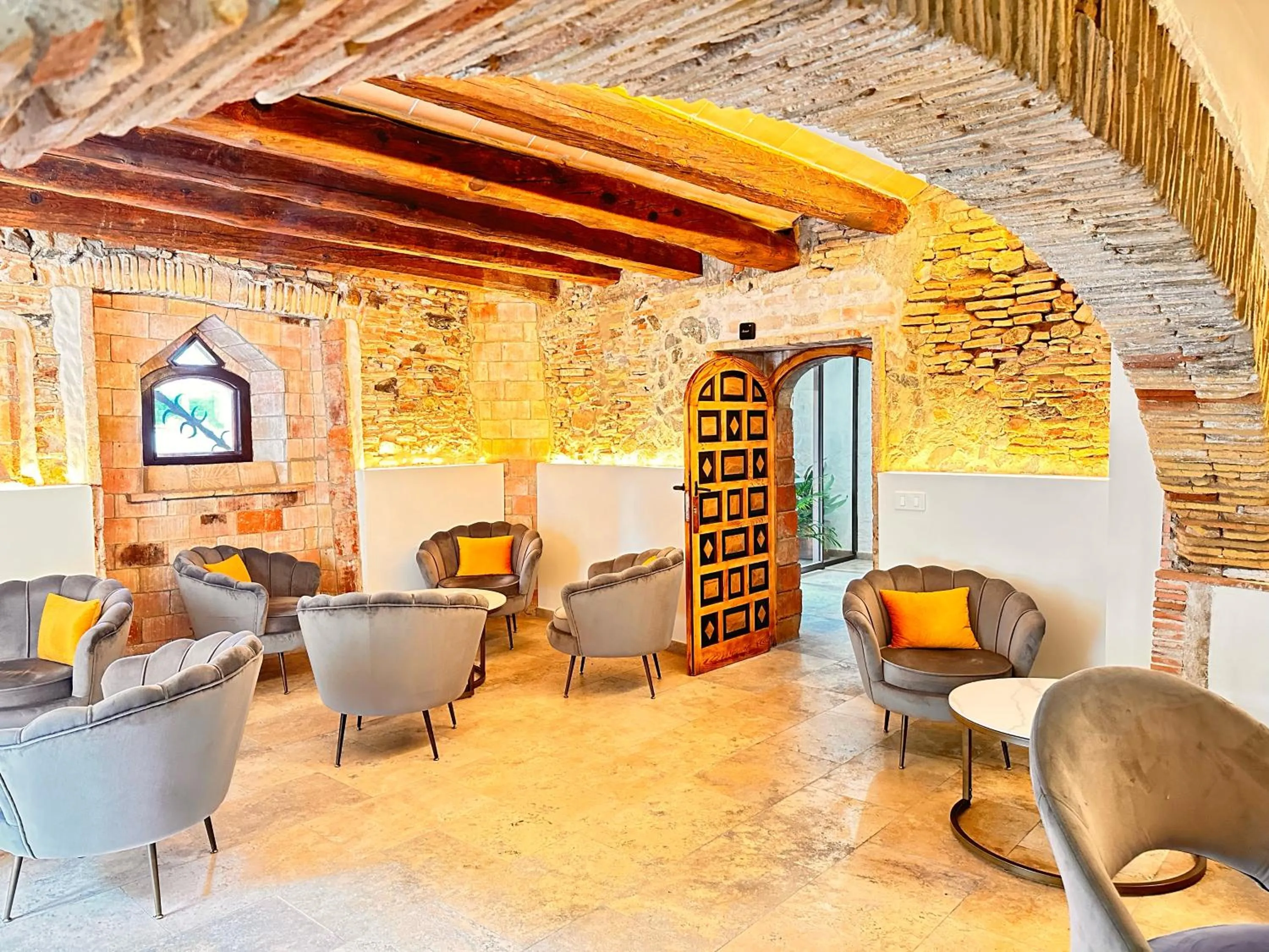 Lounge or bar in Boutique Hotel Comtal Empuries