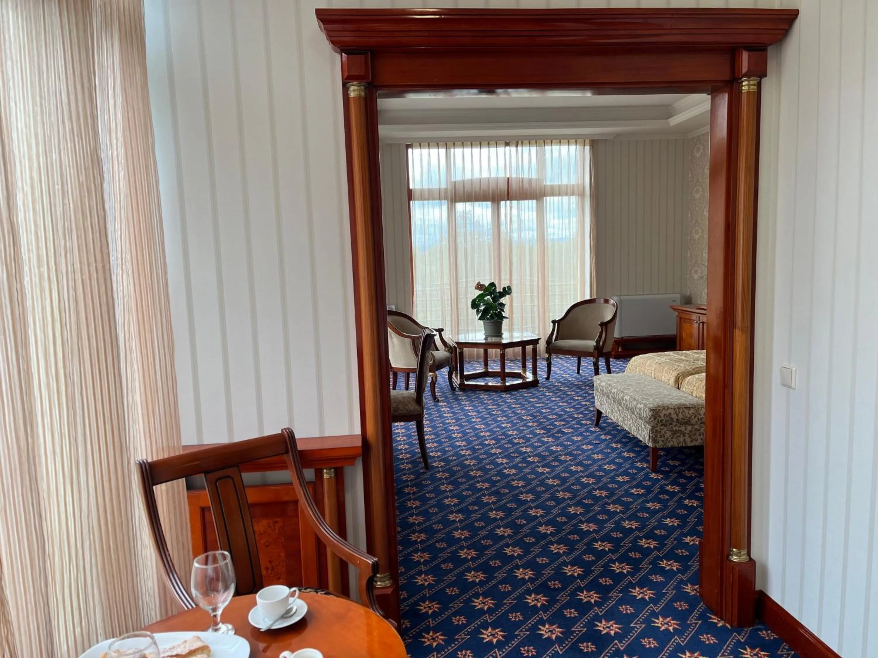 Photo of the whole room, Bed in Hotel Golden Palace