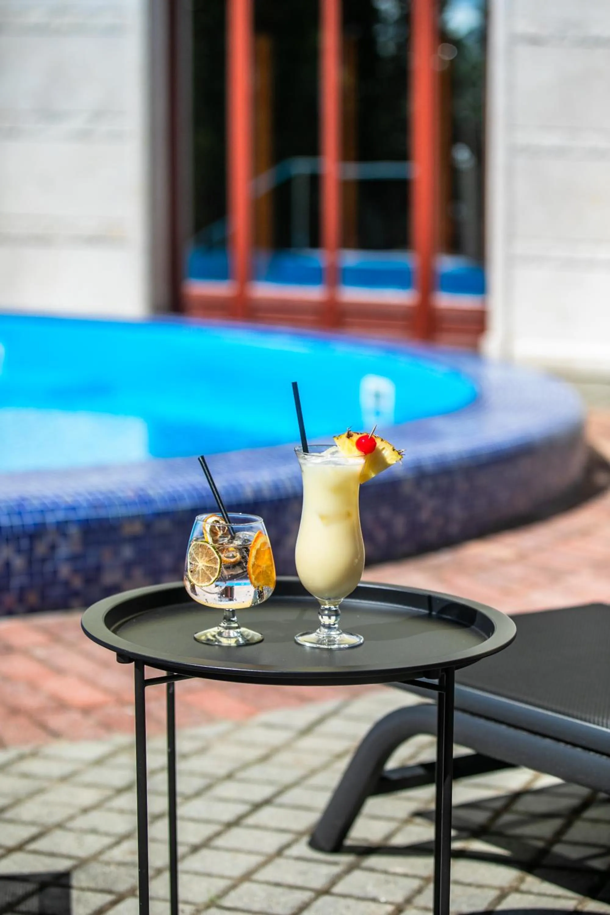Swimming pool in Hotel Golden Palace