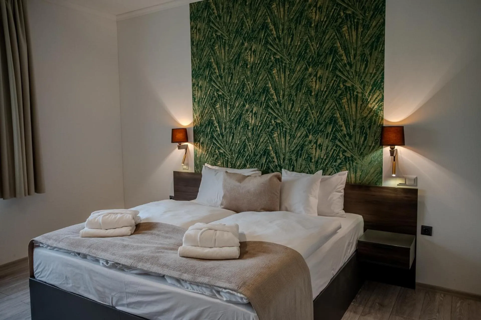 Bed in Hotel Golden Palace