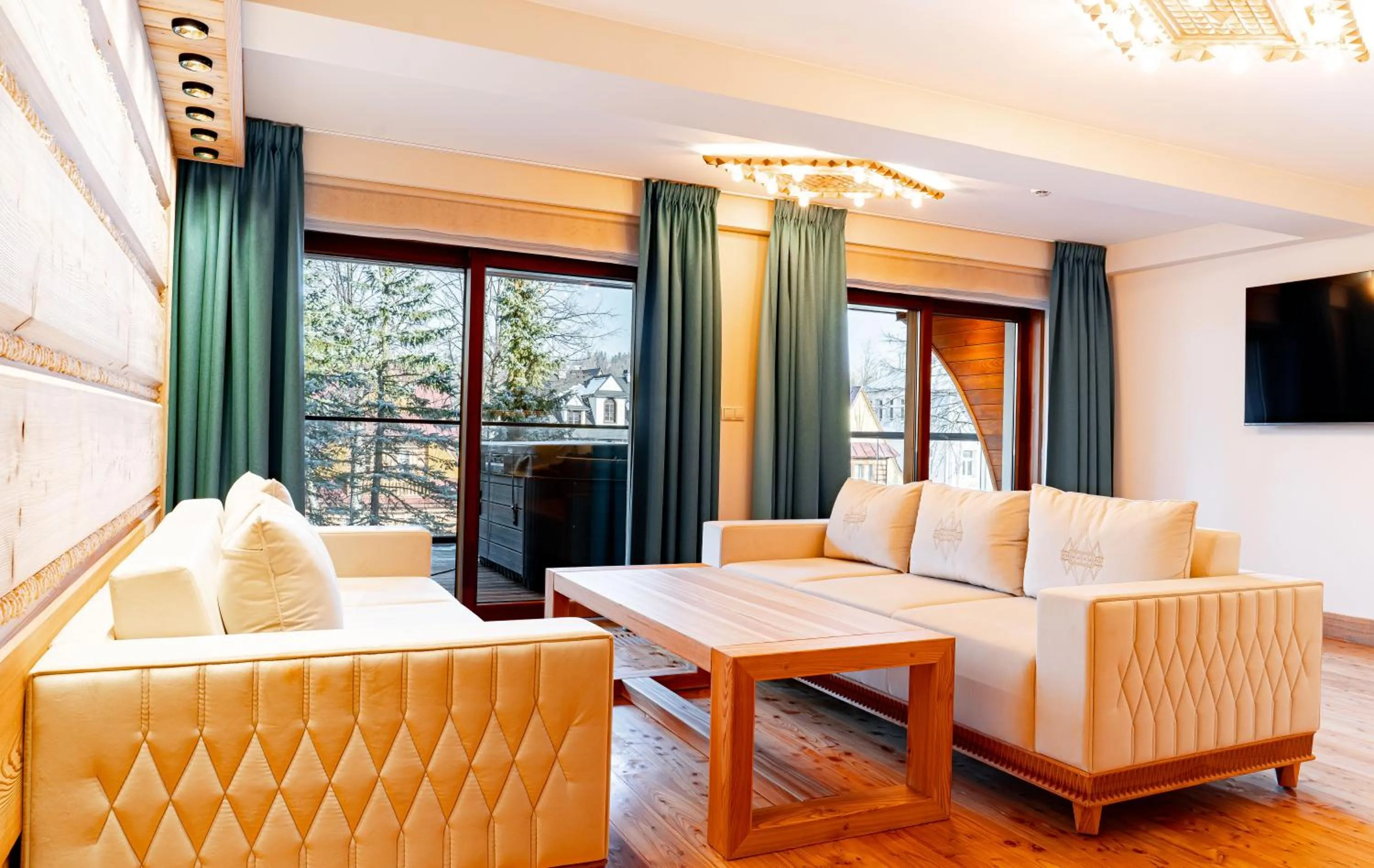 Mountain Diamond Resort