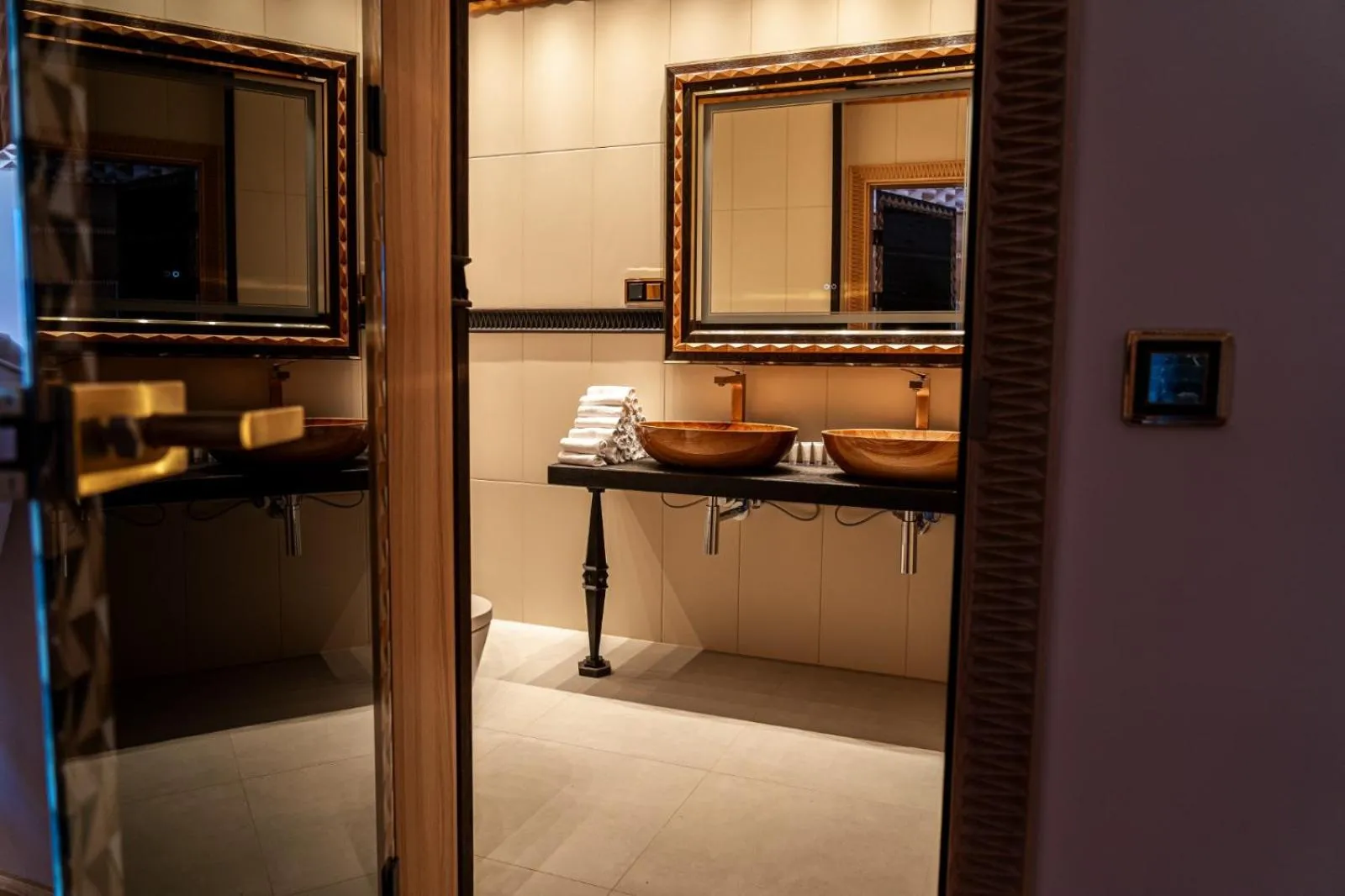 Bathroom in Mountain Diamond Resort