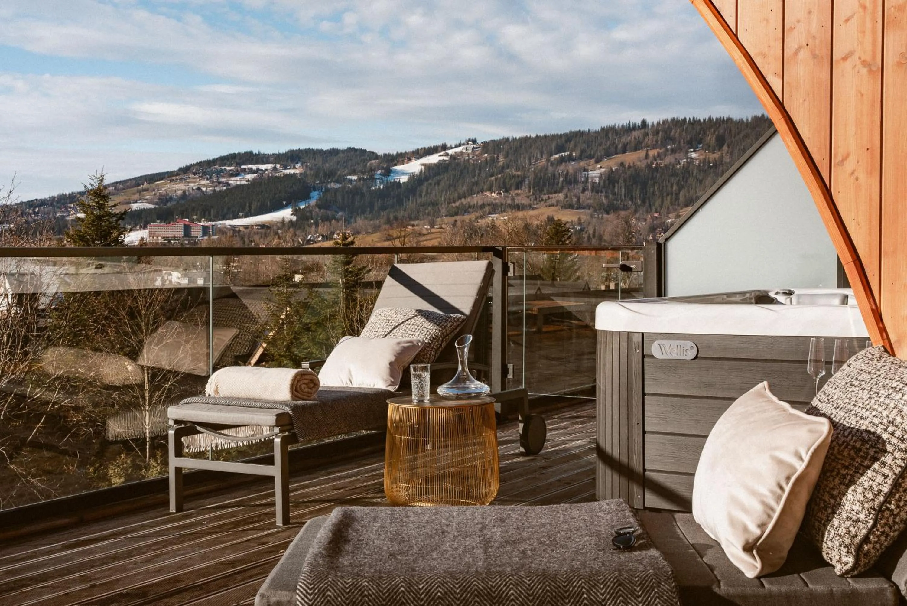 Mountain Diamond Resort