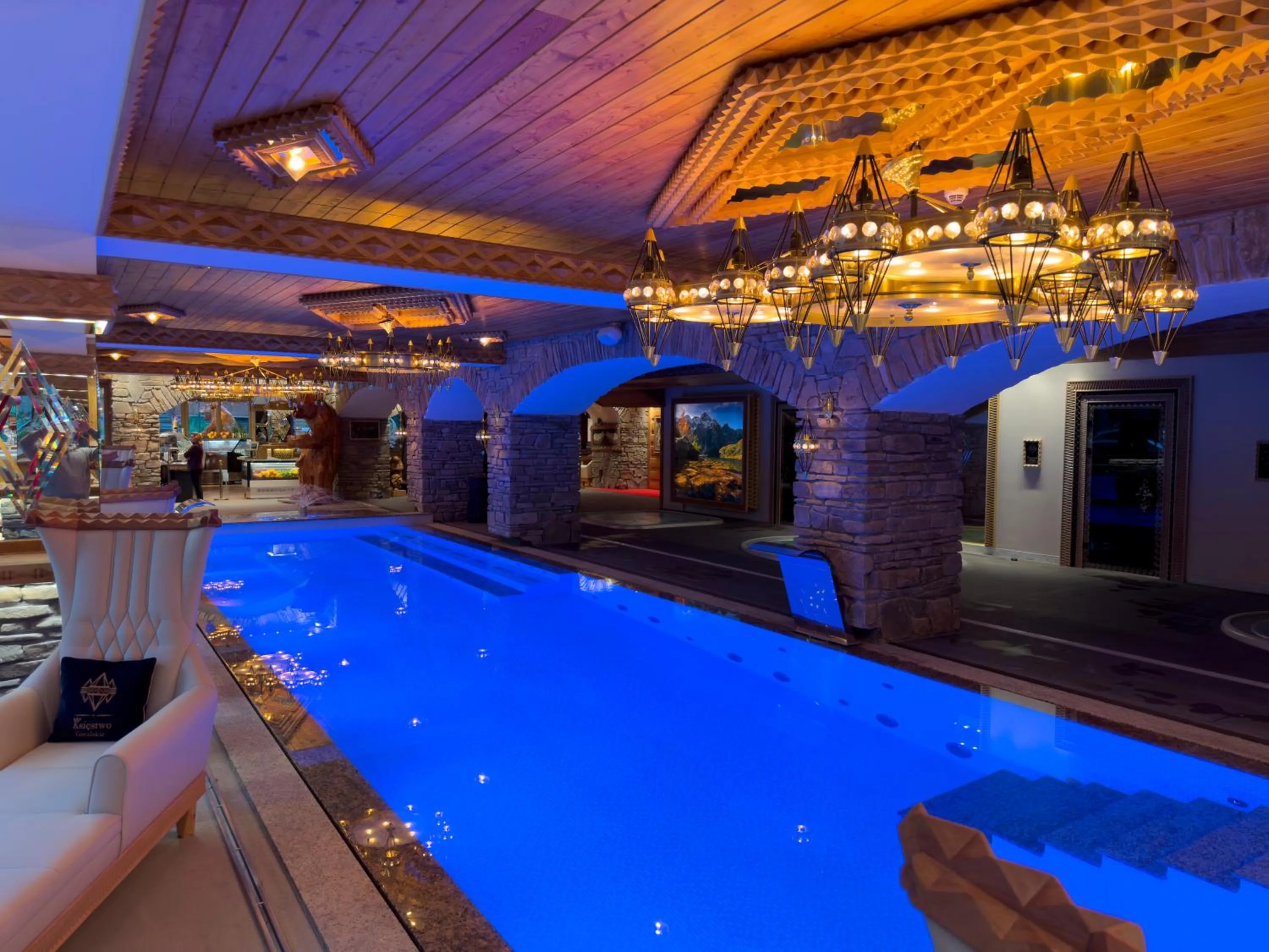 Pool view in Mountain Diamond Resort