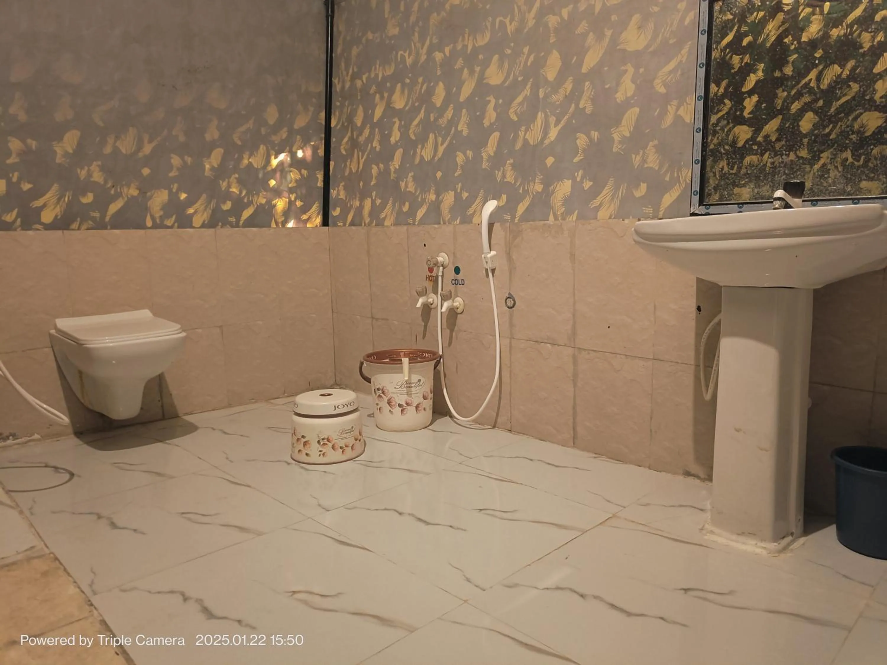 Toilet in Brook Ville