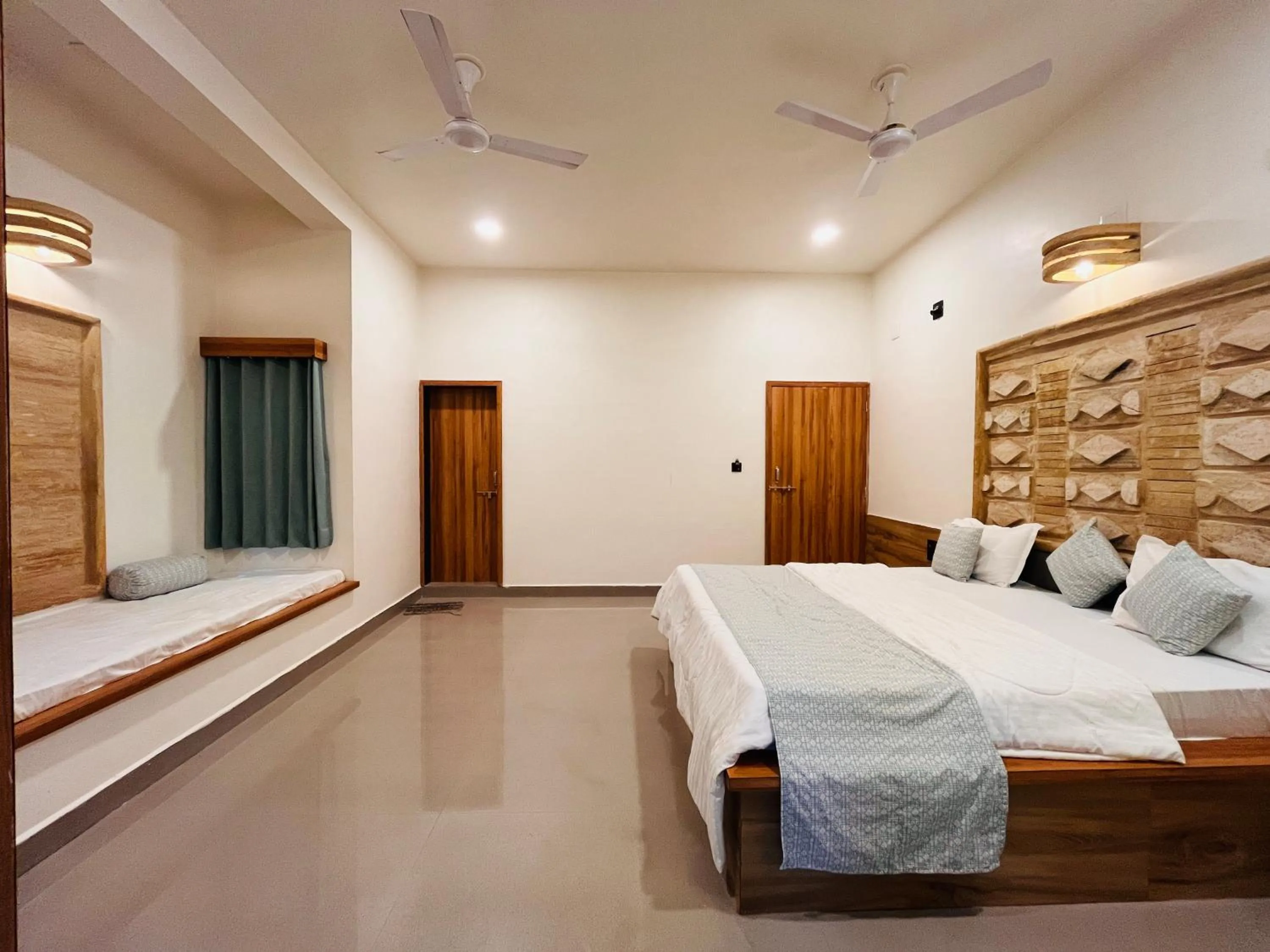 Bedroom, Bed in Brook Ville