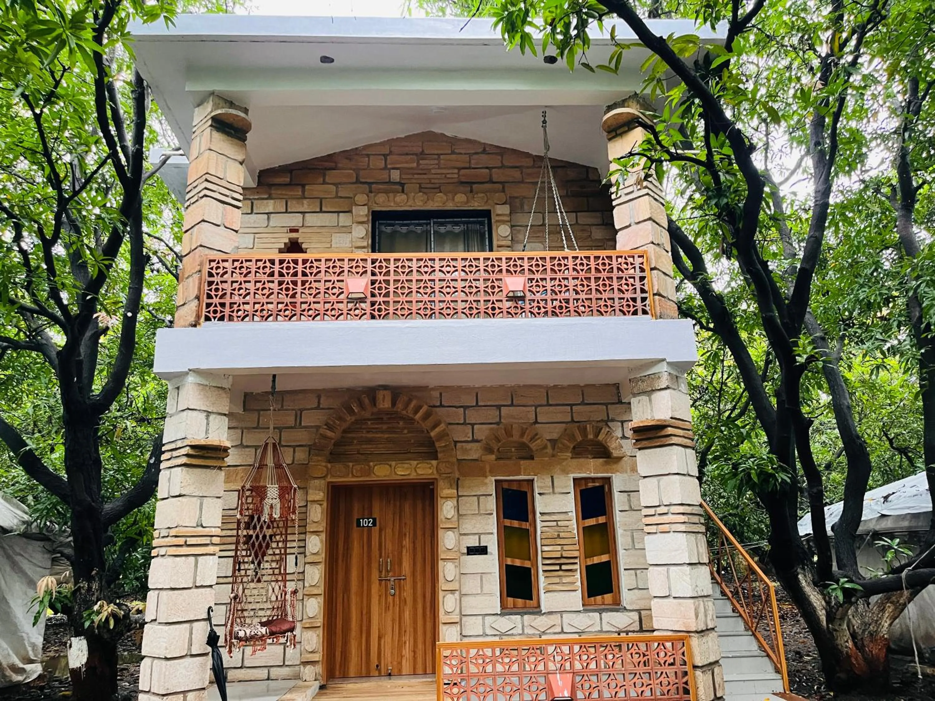 Facade/entrance in Brook Ville