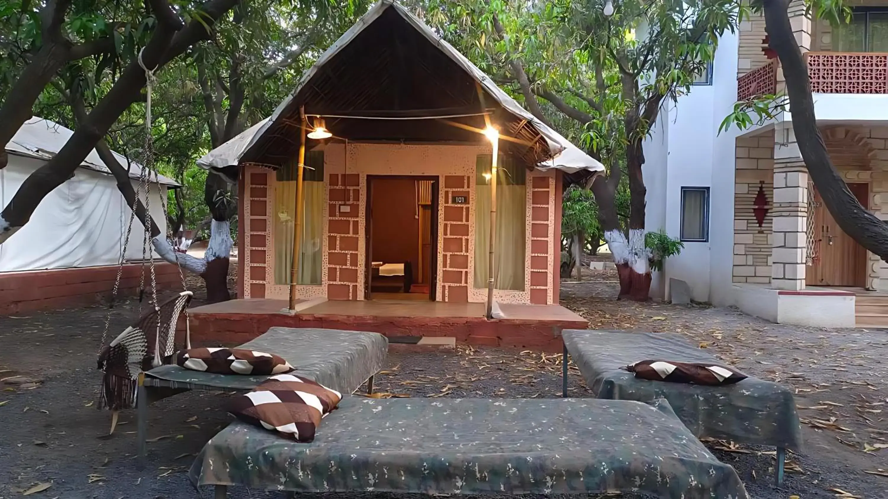 Deluxe Room in Brook Ville Deluxe Room in Brook Ville