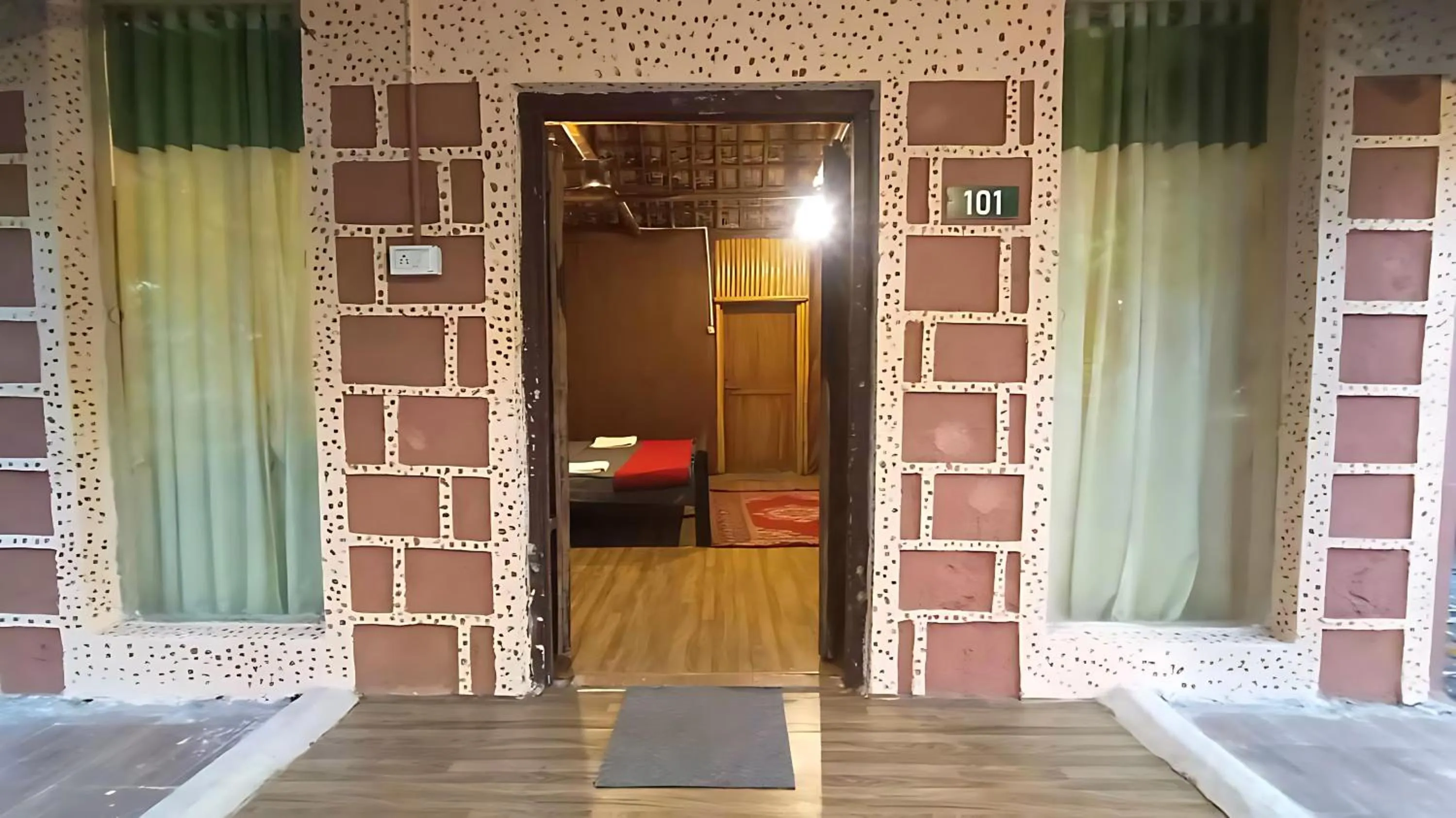 Facade/entrance in Brook Ville