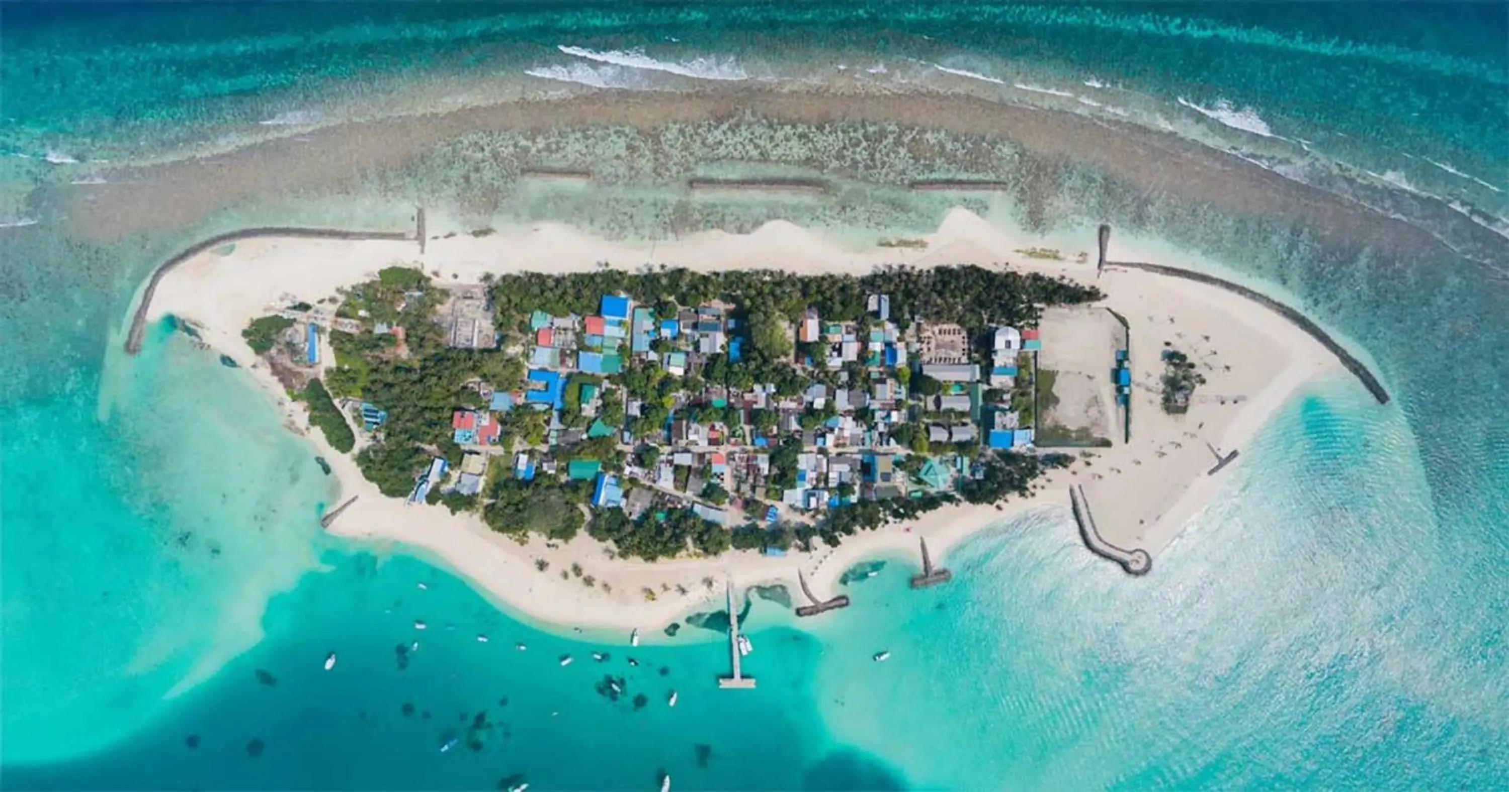 Nearby landmark in Madi Grand Maldives Nearby landmark in Madi Grand Maldives