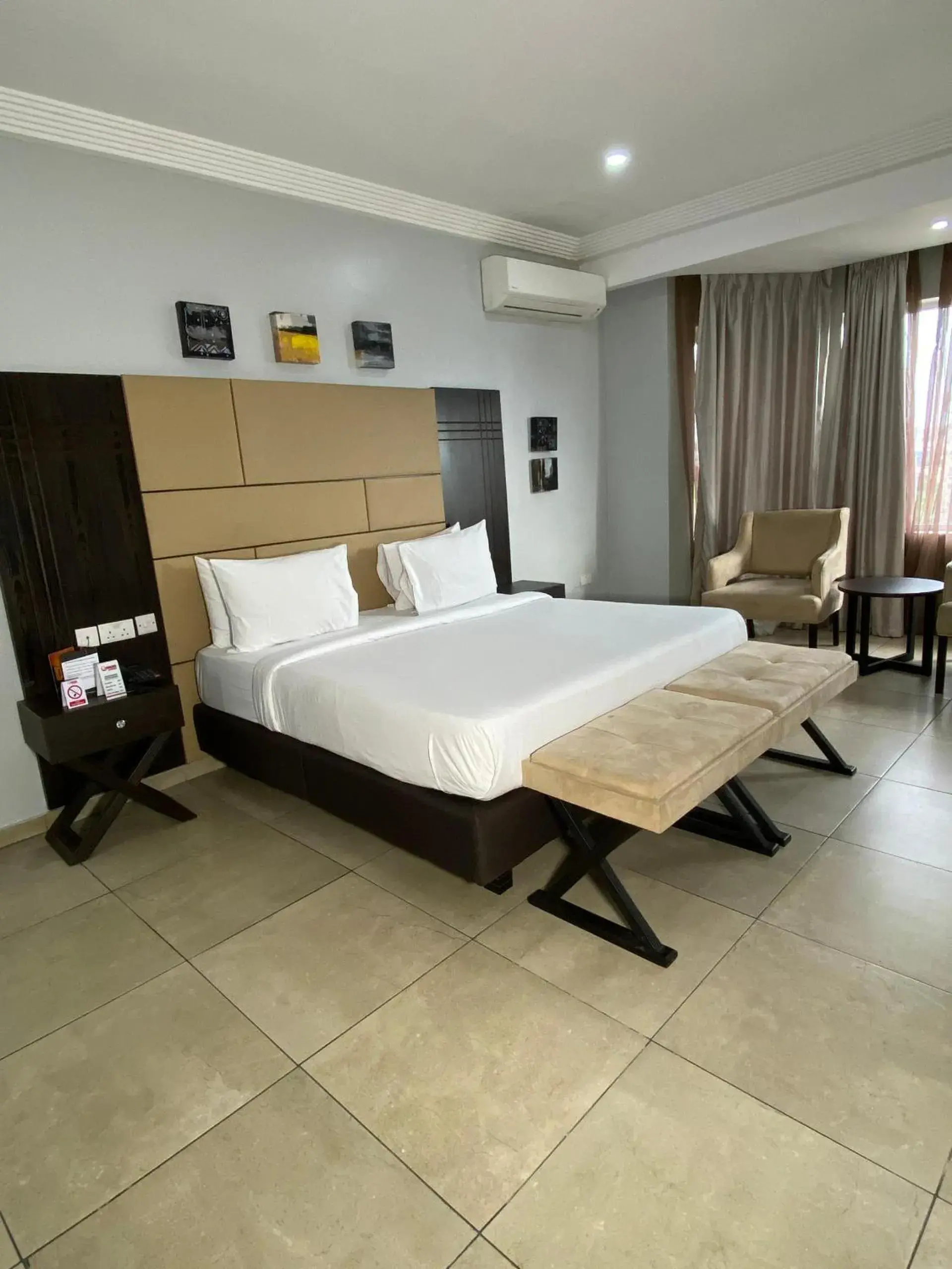 Bed in Genesis Reventon Hotel Bed in Genesis Reventon Hotel