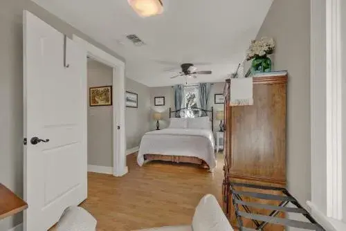 OSH Walk to Main St OSH Walk to Main St