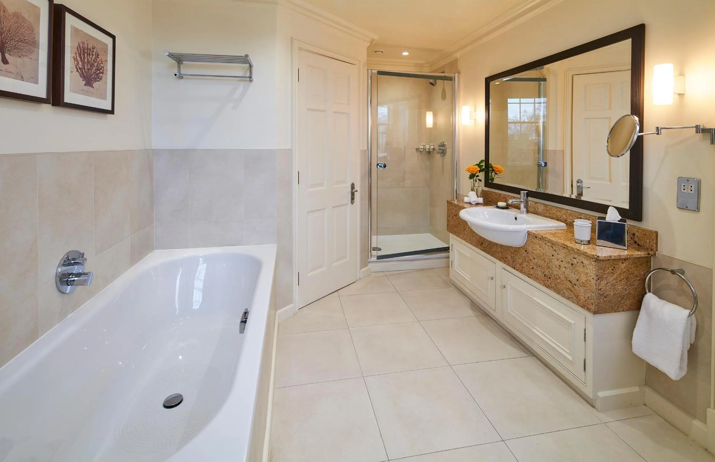 Bathroom in Cheval Hyde Park Gate