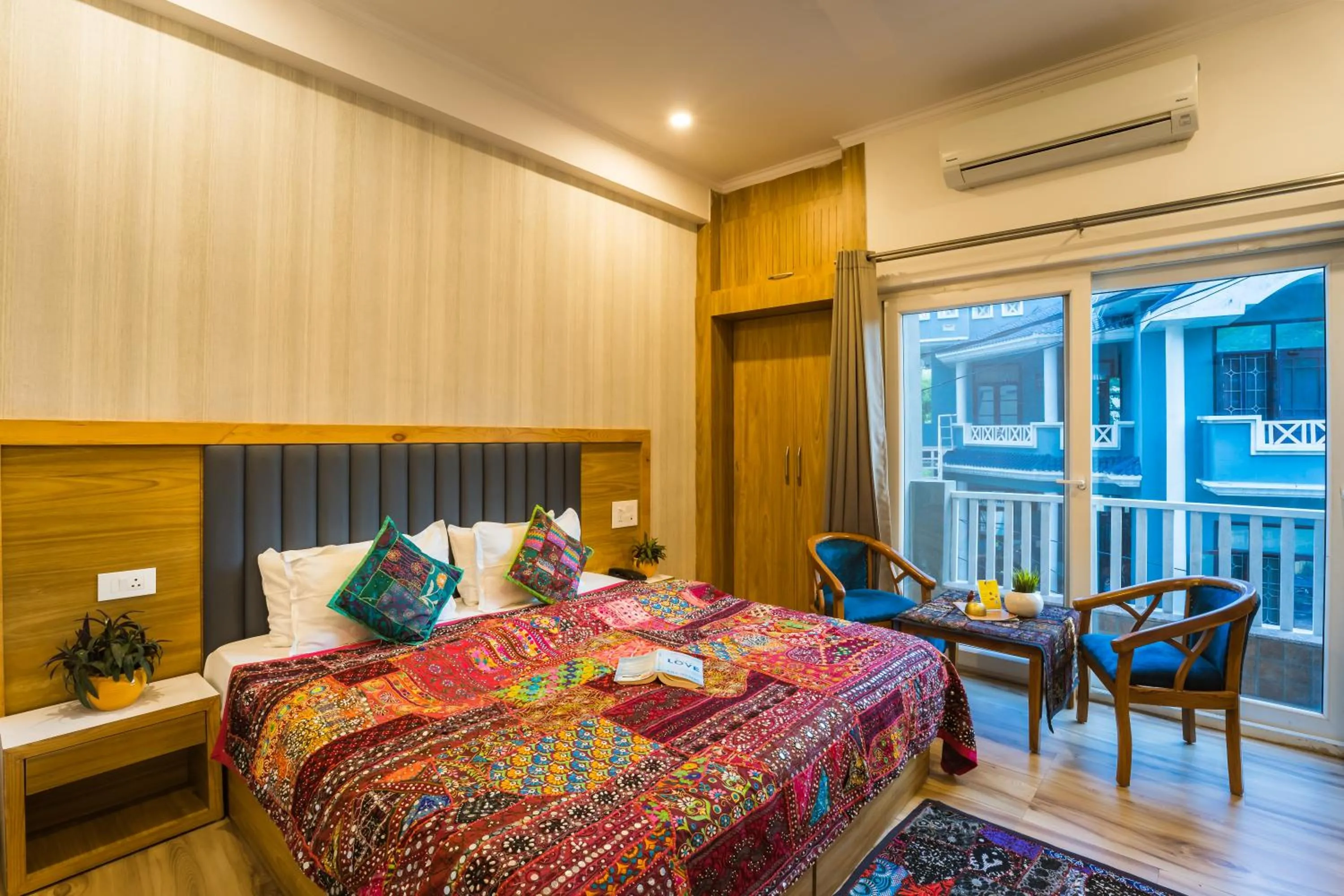 Photo of the whole room, Bed in Tripli Hotels Ayushman Retreat