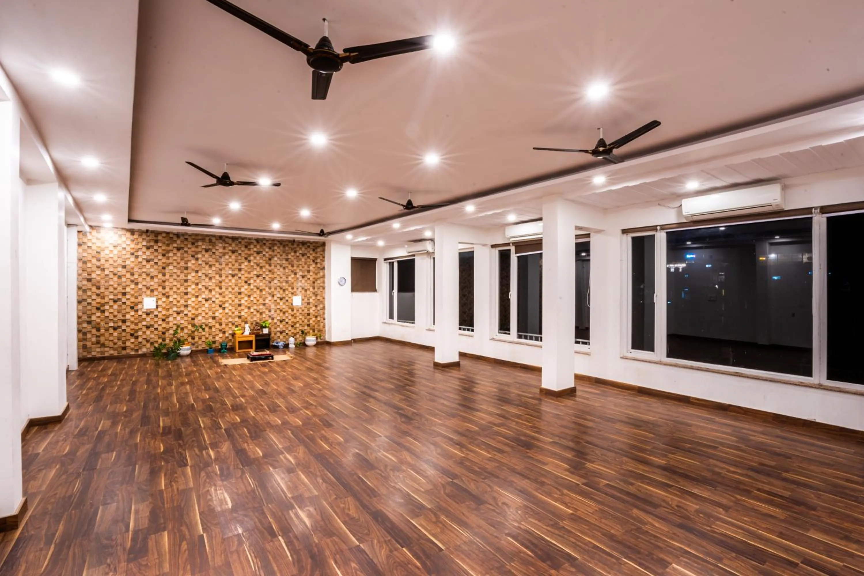 Meeting/conference room in Tripli Hotels Ayushman Retreat