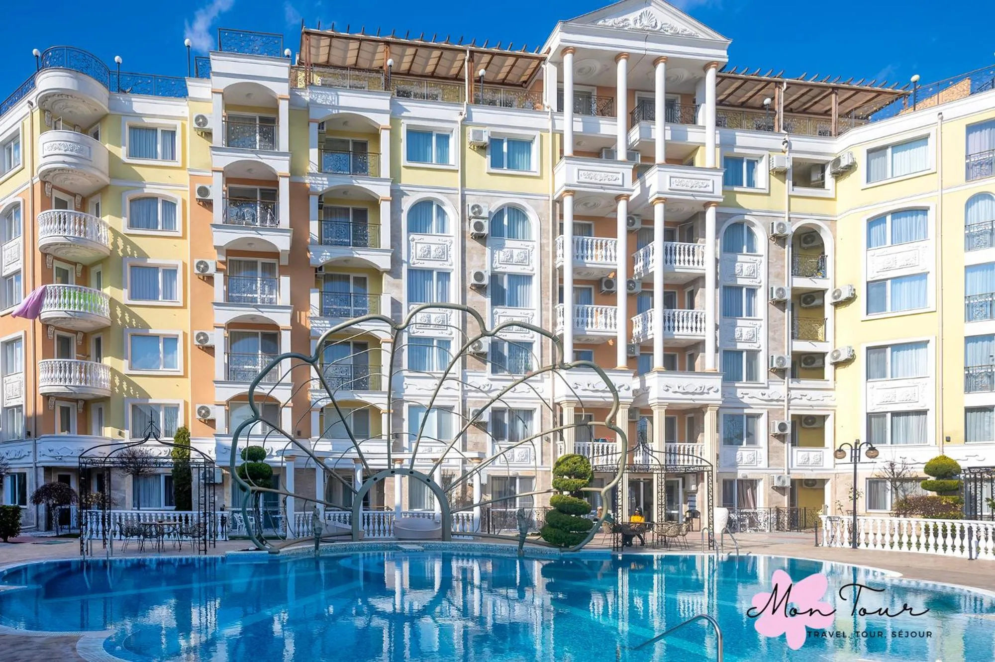 Property building in Mon Tour apartments