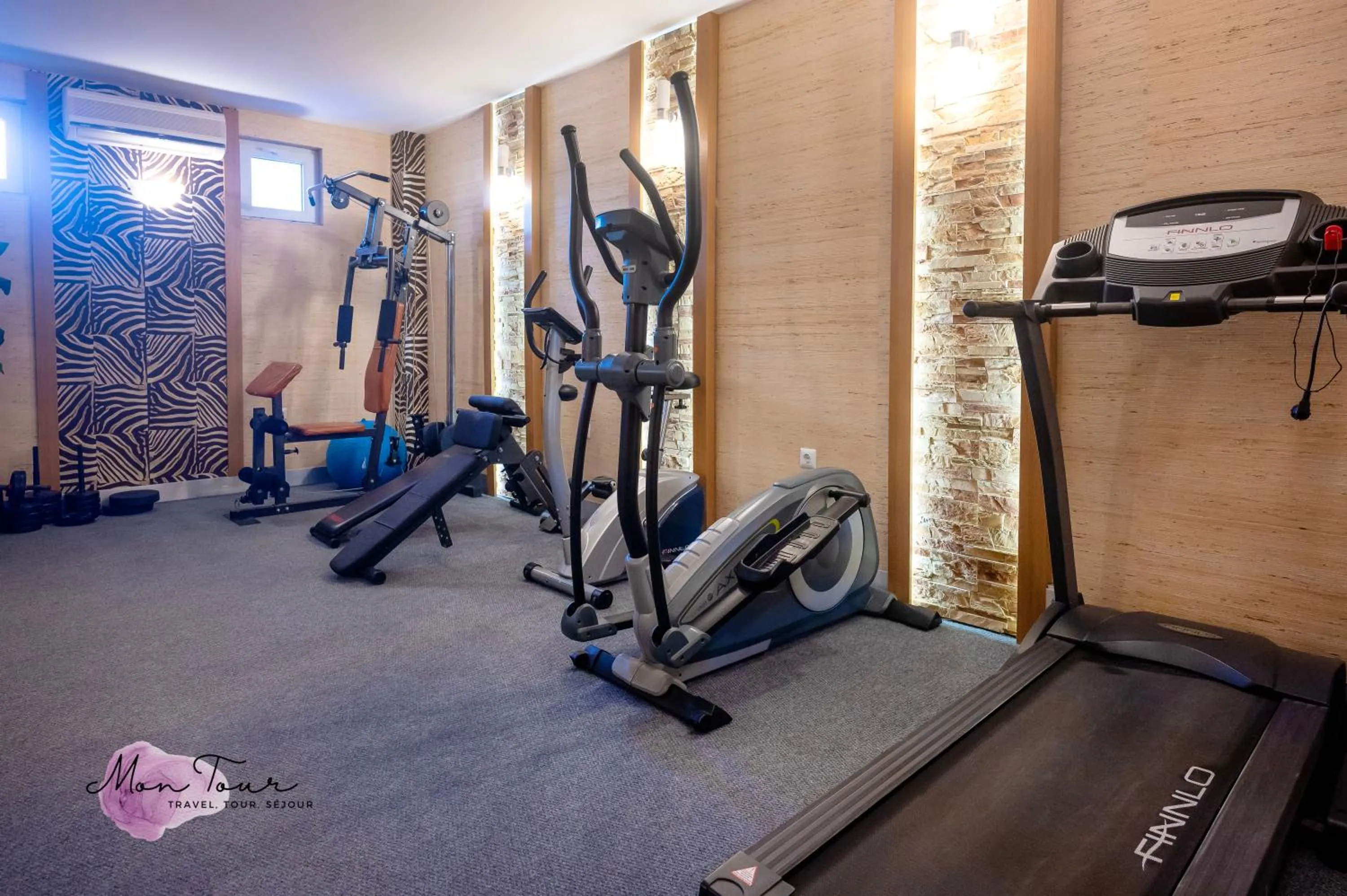 Fitness centre/facilities in Mon Tour apartments