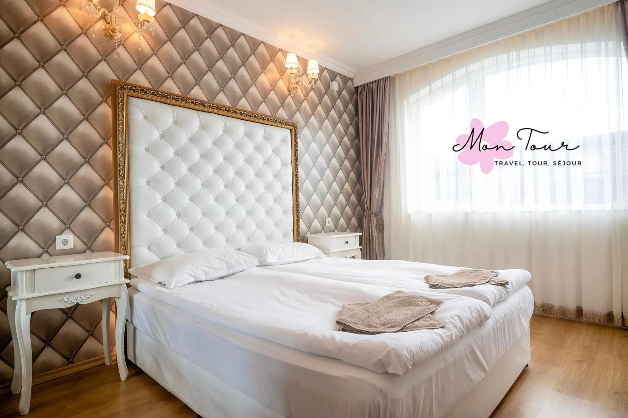 Bed in Mon Tour apartments