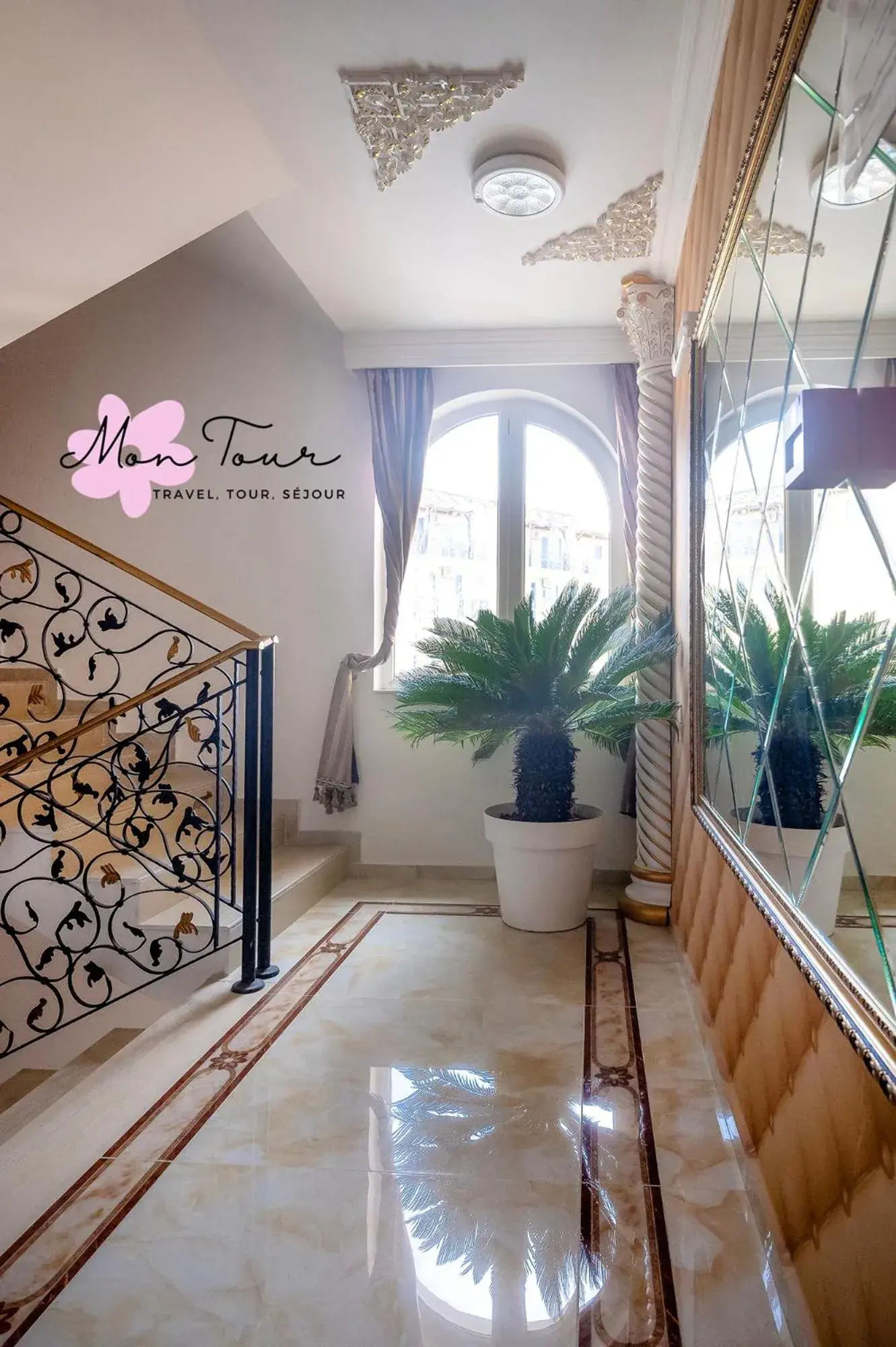 Property building in Mon Tour apartments Property building in Mon Tour apartments