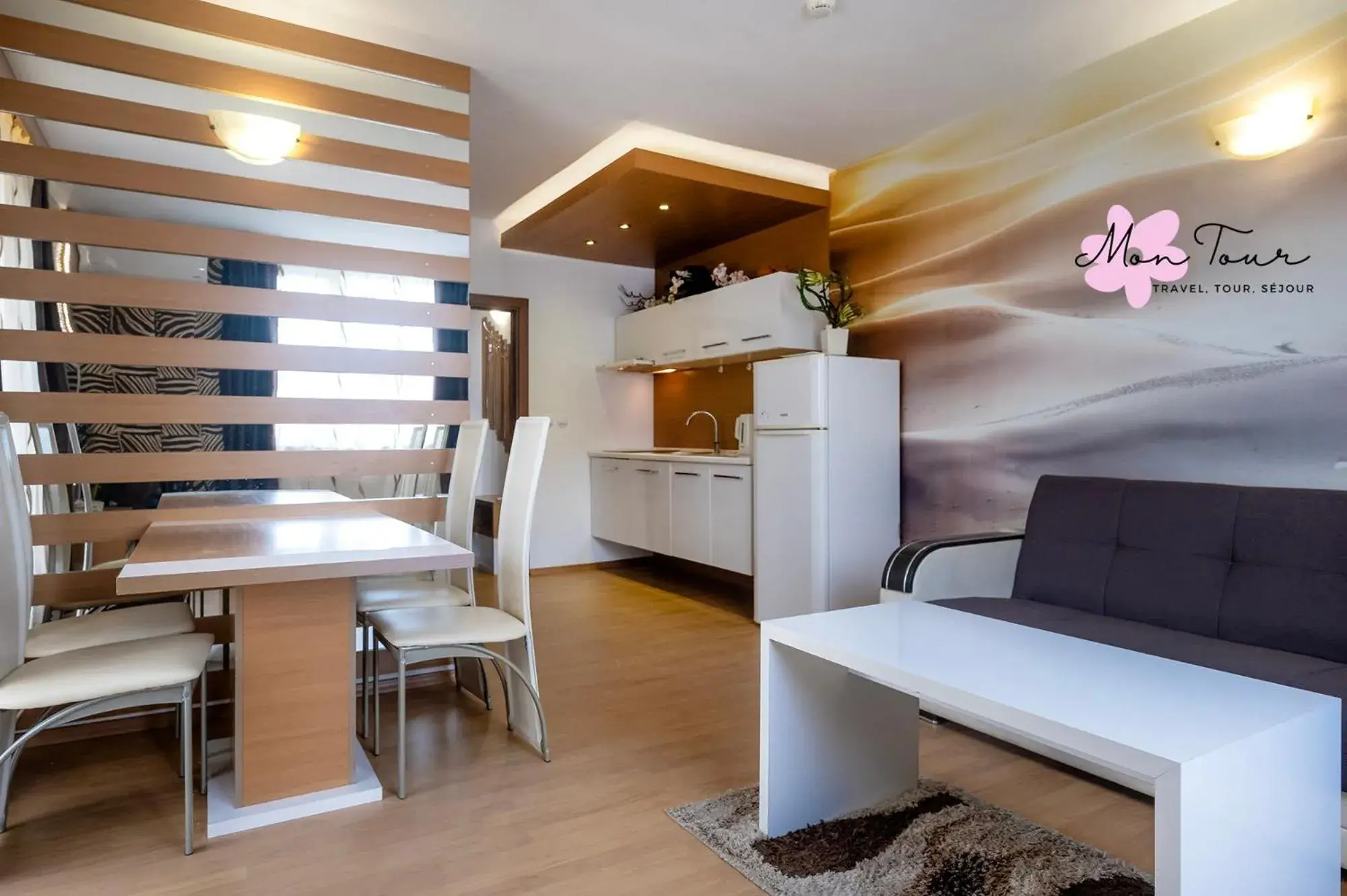 Kitchen or kitchenette in Mon Tour apartments Kitchen or kitchenette in Mon Tour apartments