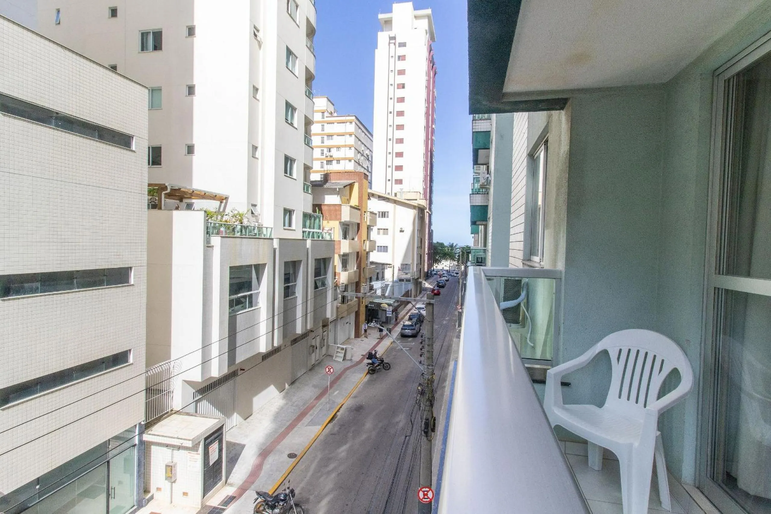 Sea view in VNZ42B - Climatizado, Quadra Mar, Garagem, Wi-Fi