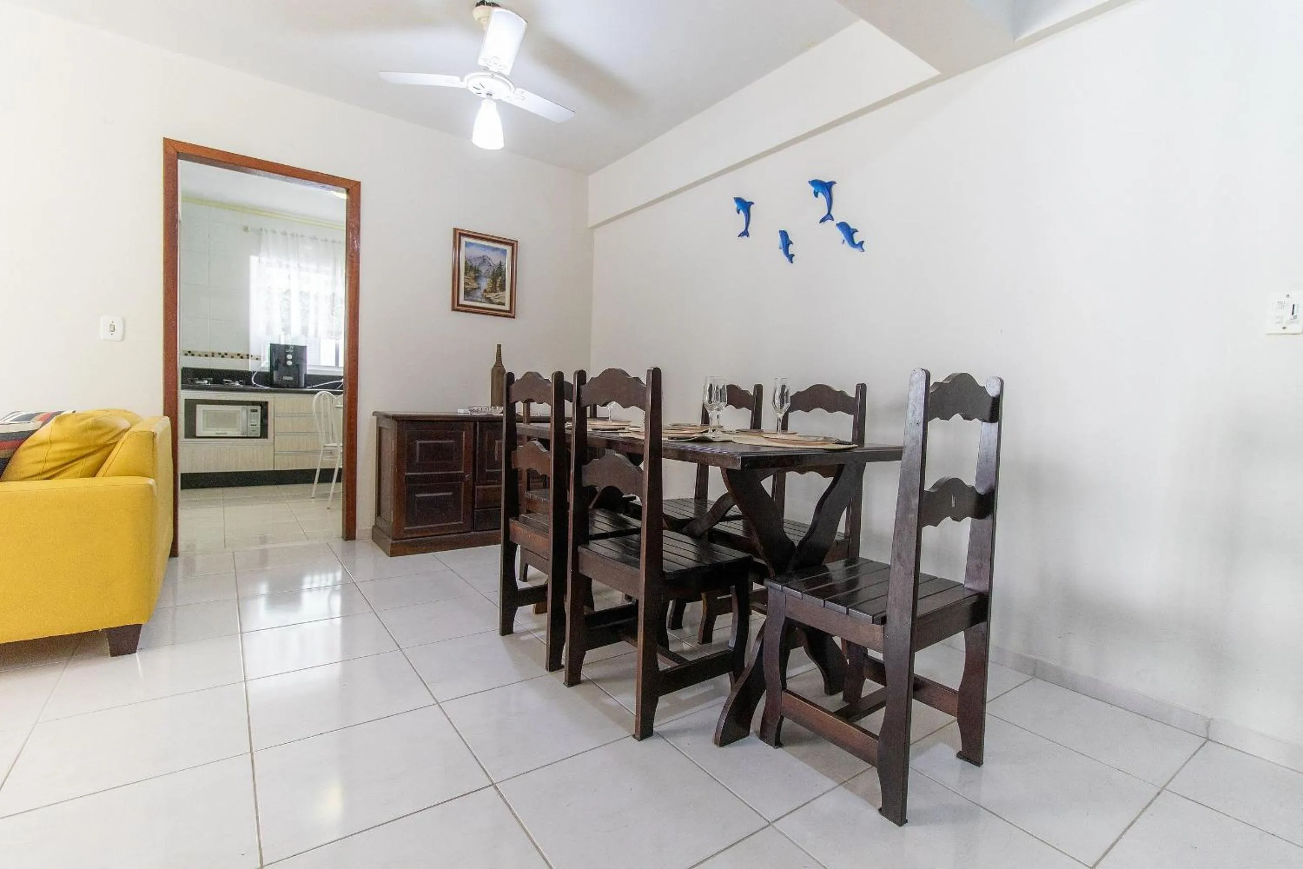 Dining area in VNZ42B - Climatizado, Quadra Mar, Garagem, Wi-Fi