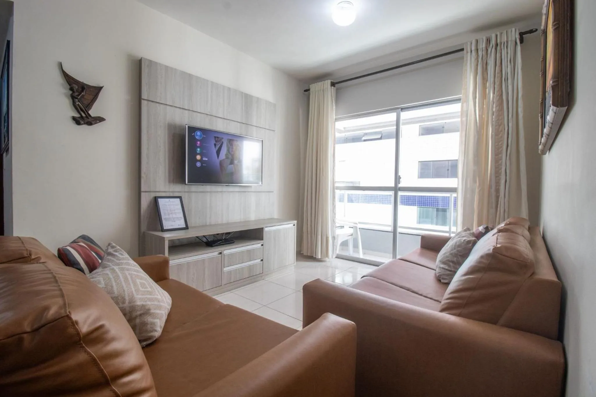 Living room in VNZ42B - Climatizado, Quadra Mar, Garagem, Wi-Fi