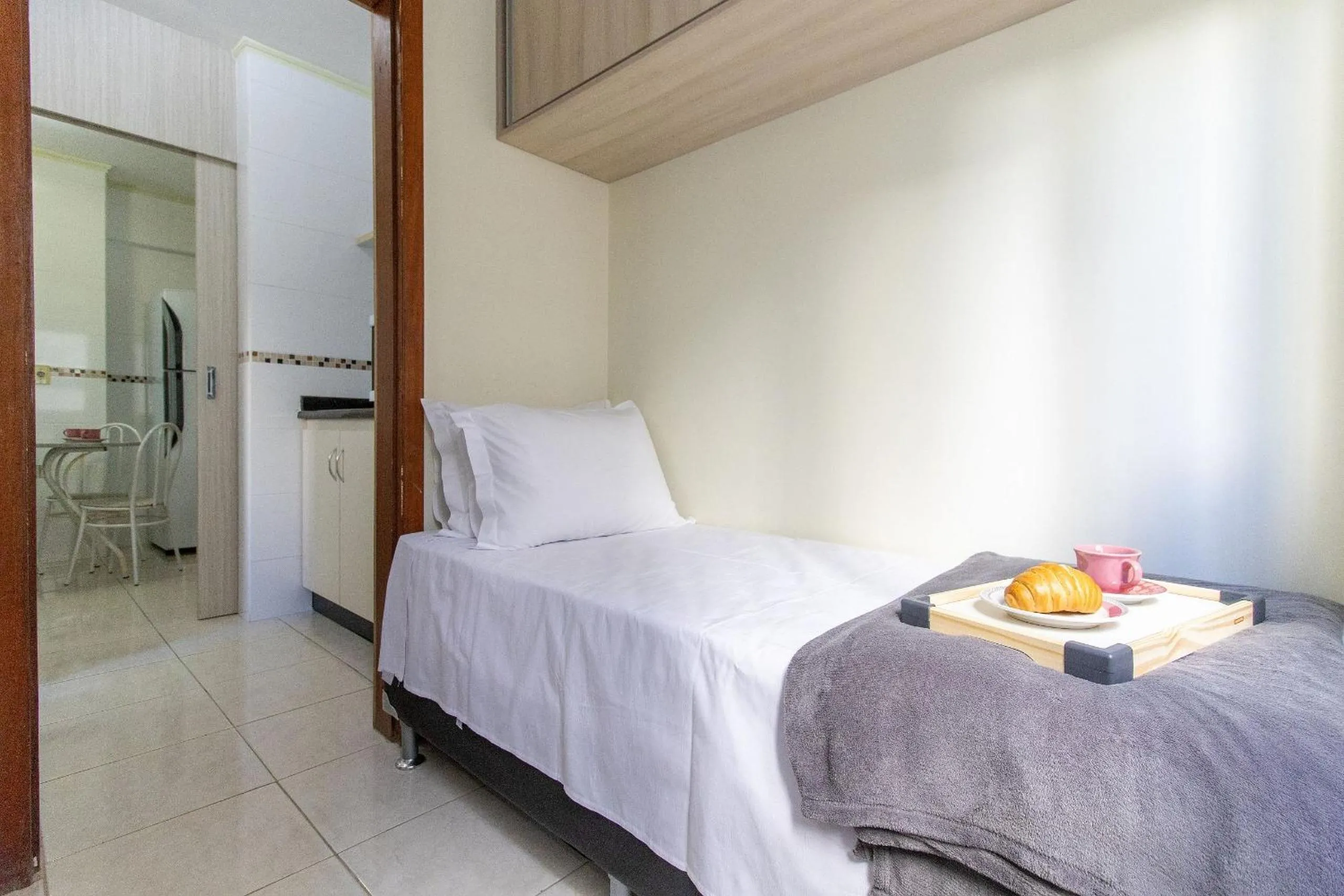 Bedroom, Bed in VNZ42B - Climatizado, Quadra Mar, Garagem, Wi-Fi