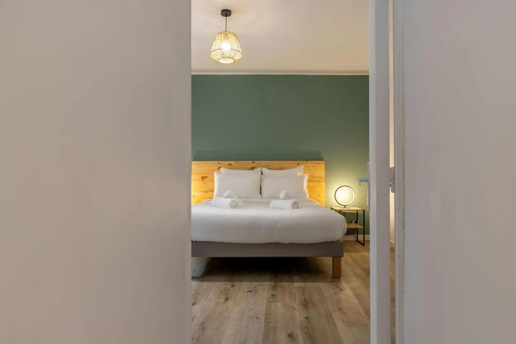 Bedroom, Bed in L'Appart des Platanes