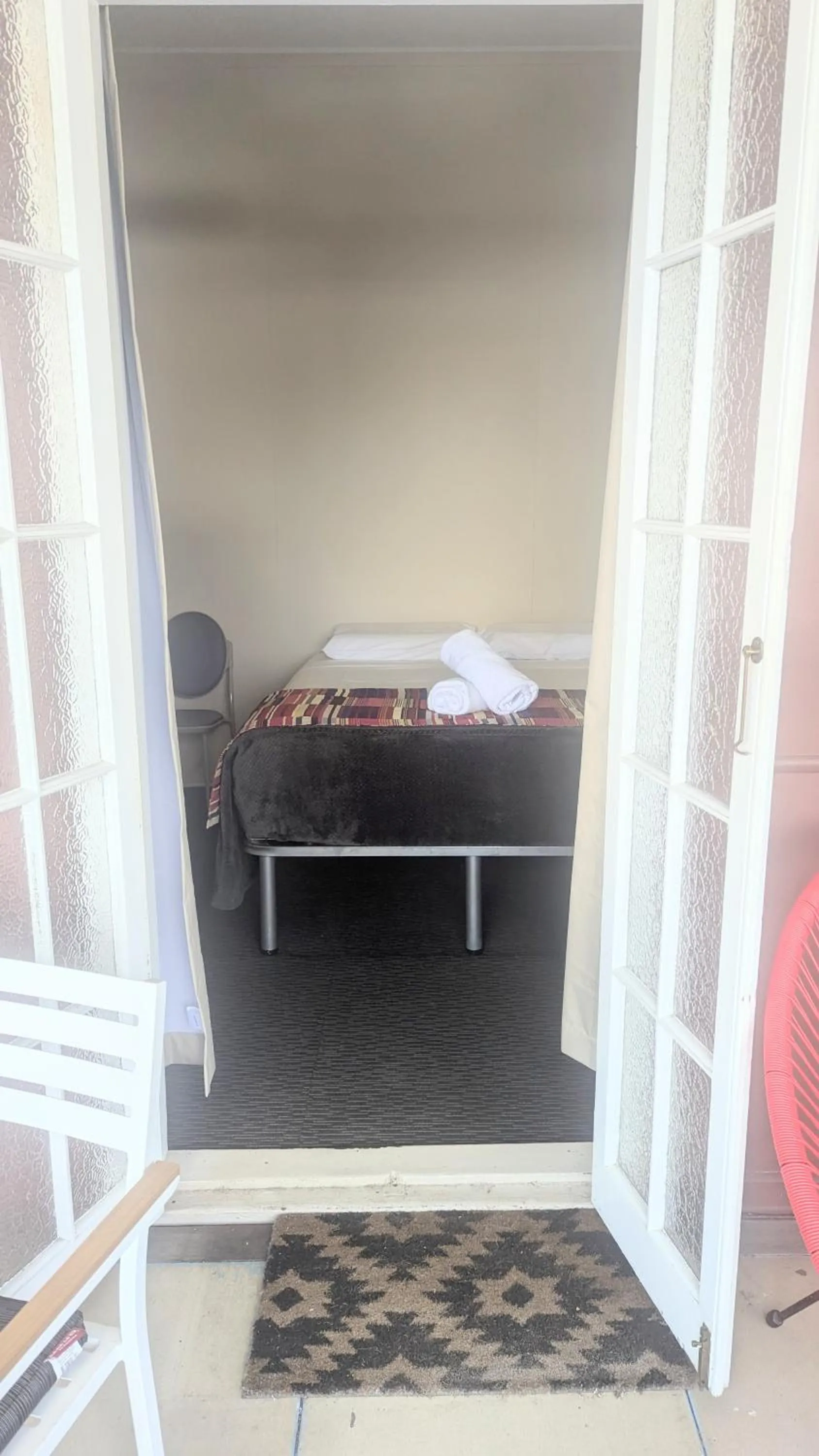 GRAND CENTRAL HOTEL PROSERPINE