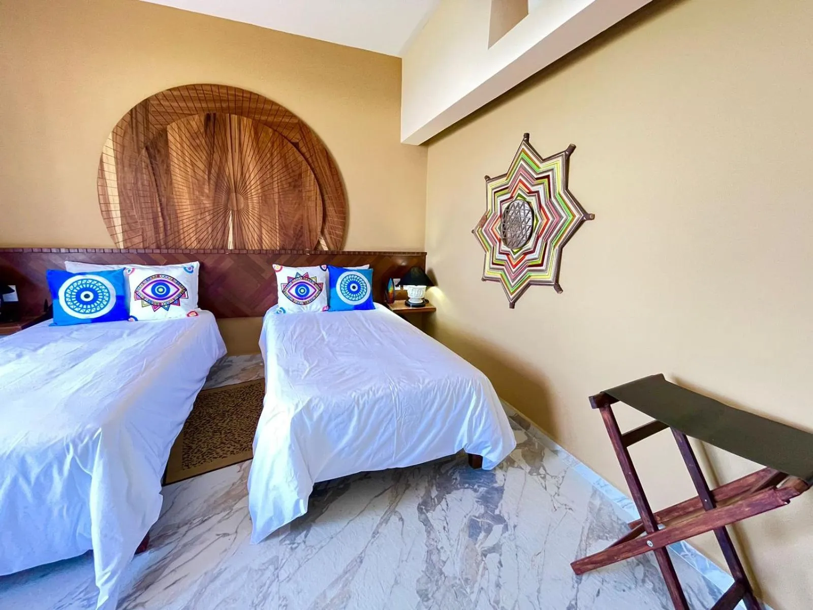 Bed in Akuazul Resorts Adults Only