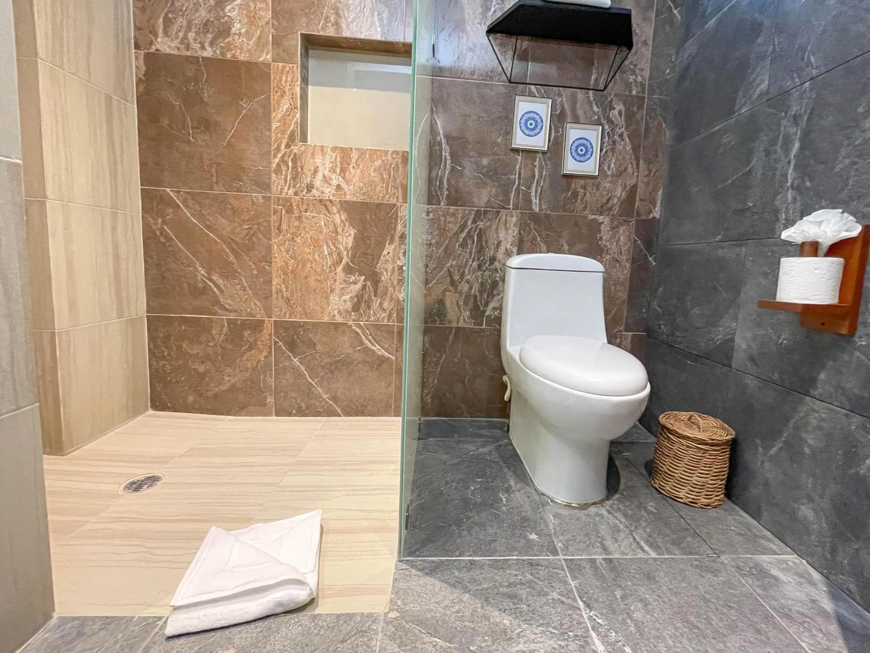 Bathroom in Akuazul Resorts Adults Only