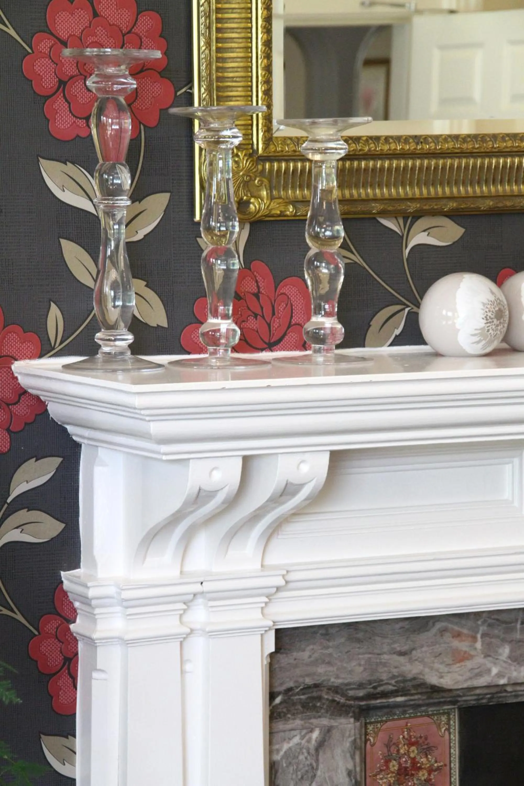 Decorative detail in The Grange Court Hotel