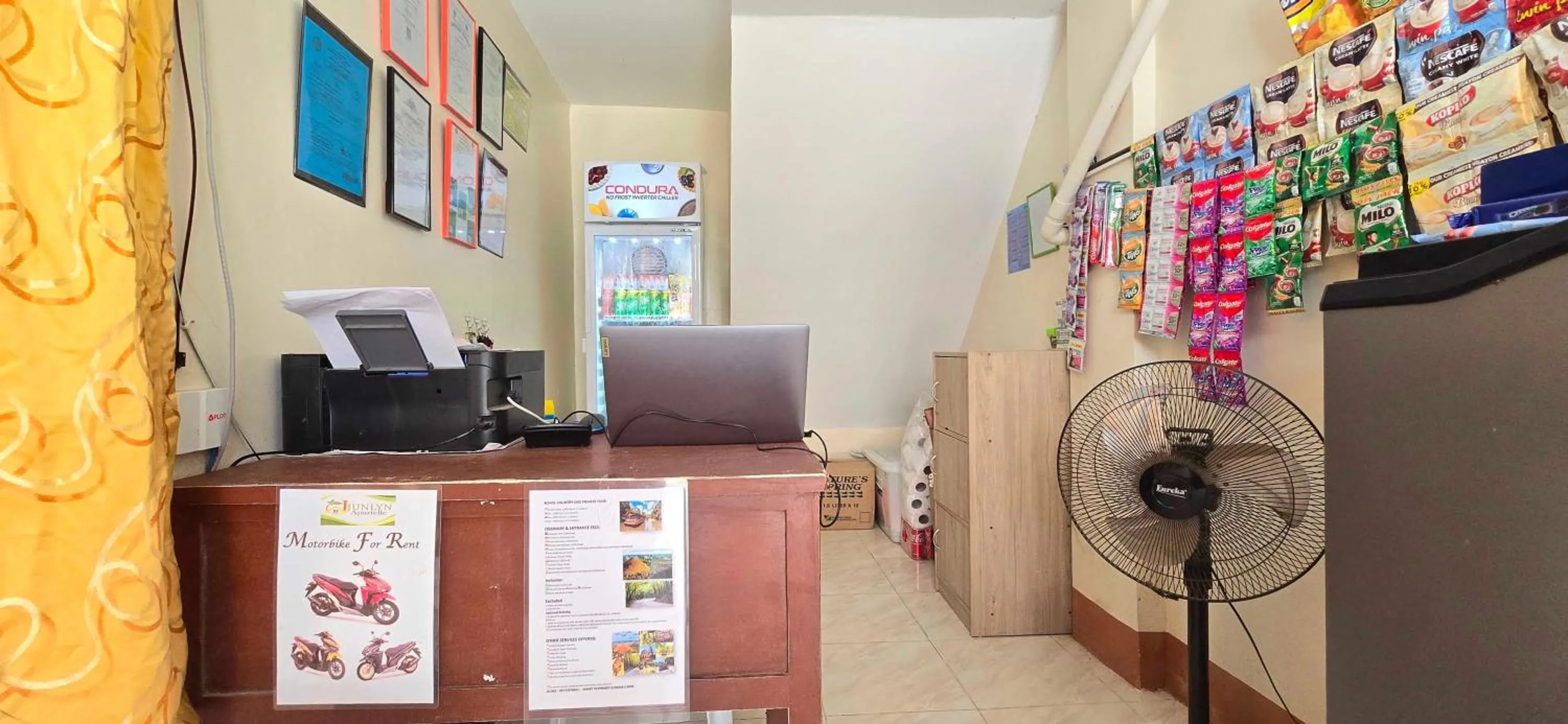 Lobby or reception in OYO 1121 JUNLYN APARTELLE