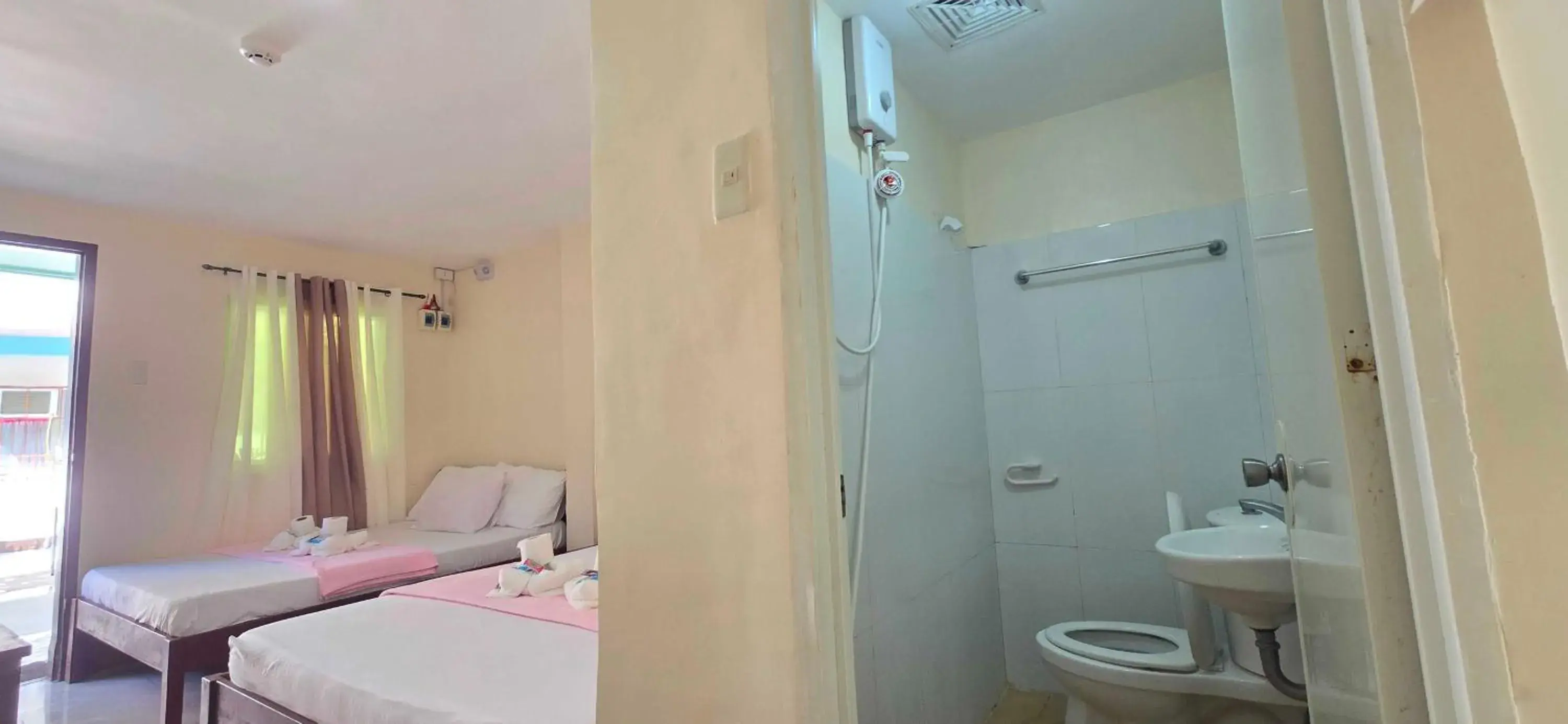 Bedroom in OYO 1121 JUNLYN APARTELLE Bedroom in OYO 1121 JUNLYN APARTELLE