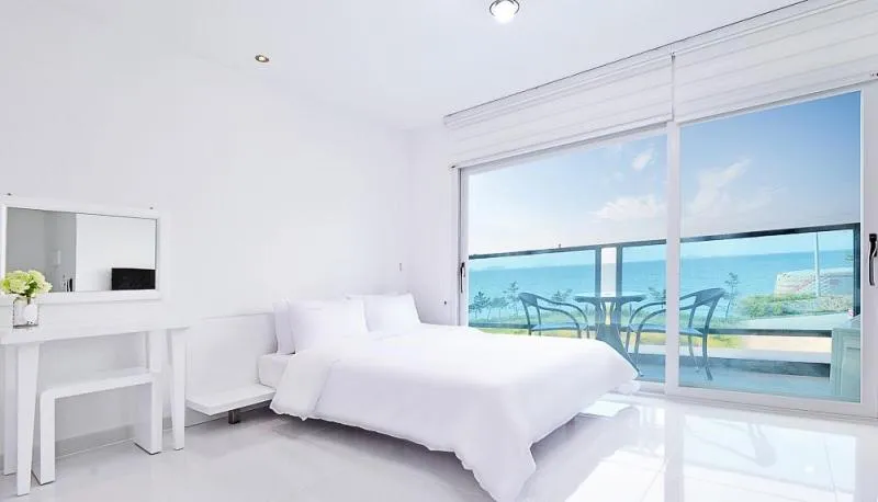 Bed in Glories Pension